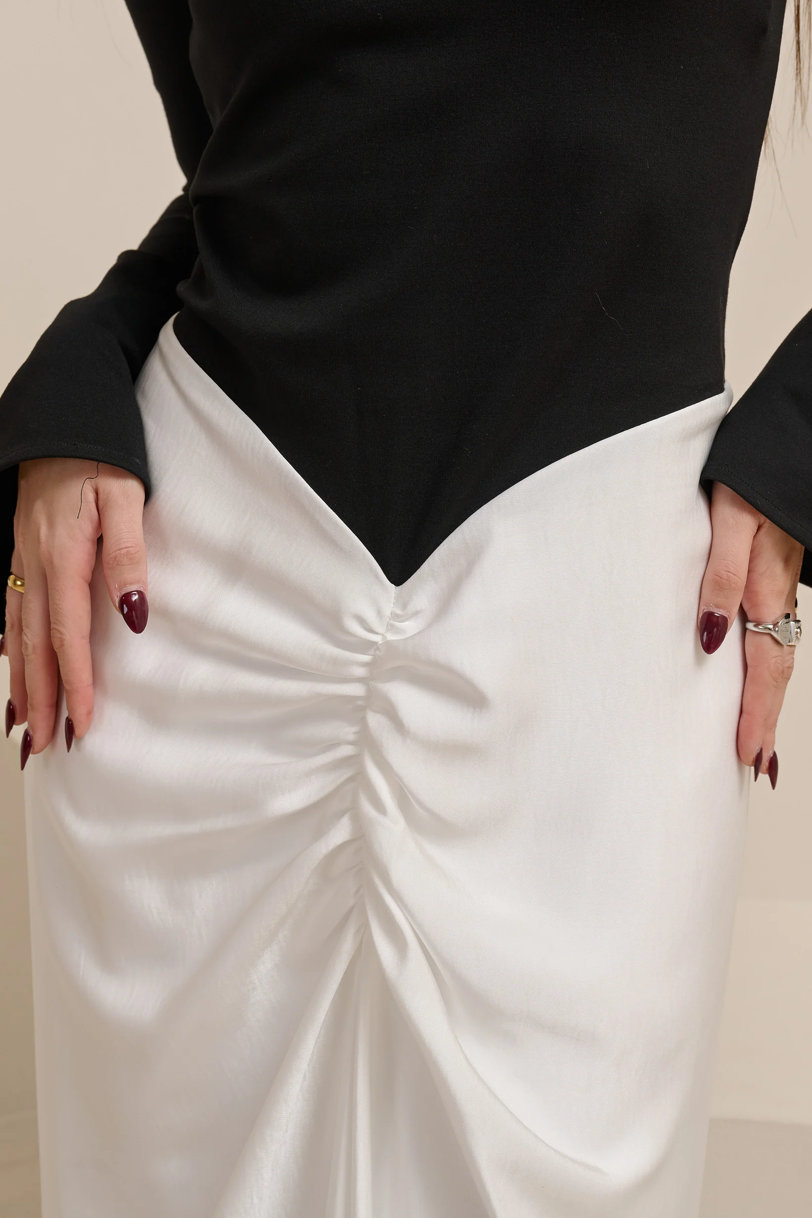 Miraj Viola Dress - Image 4
