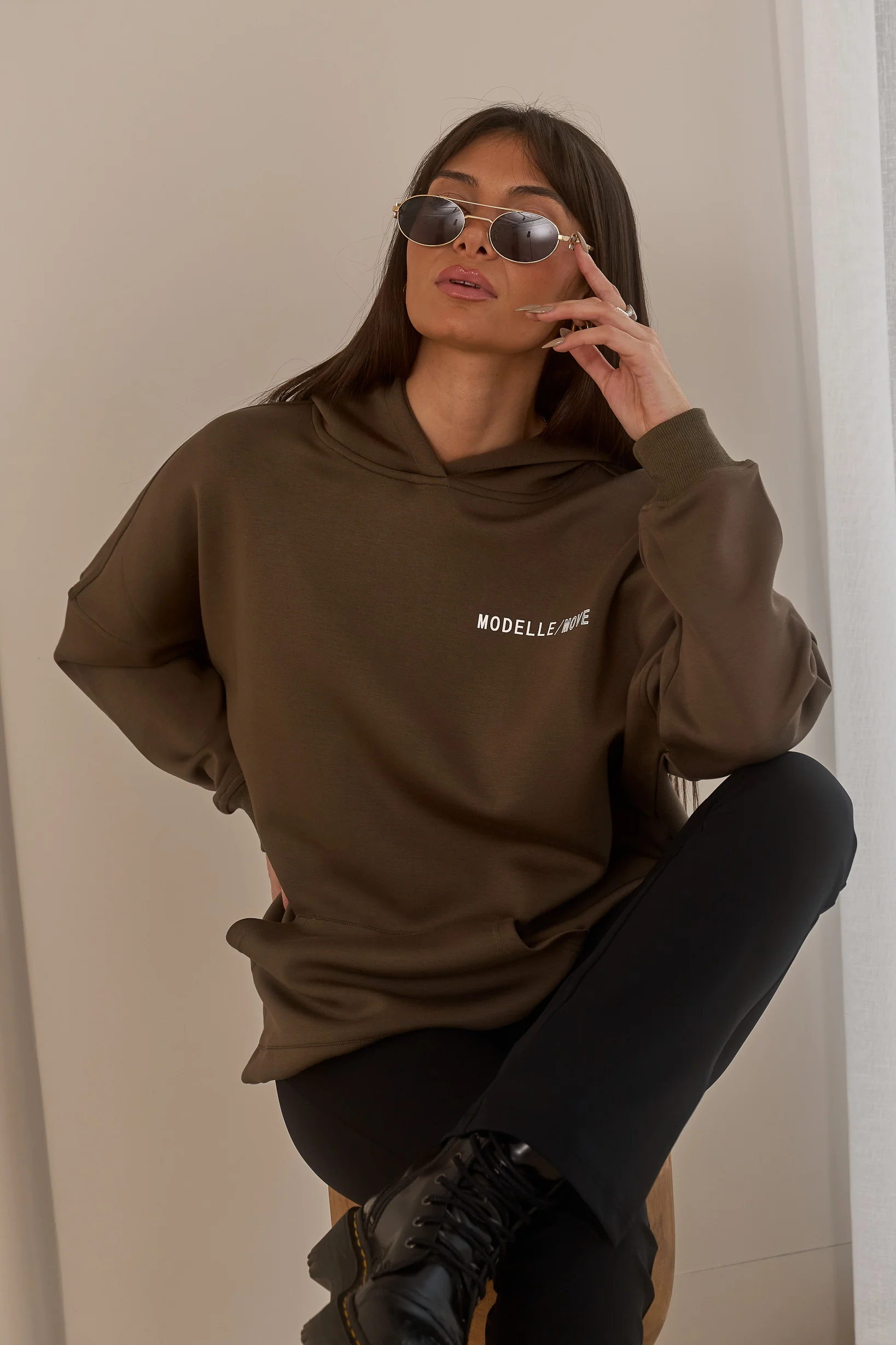Modelle/Move Alexa Hoody - Image 8