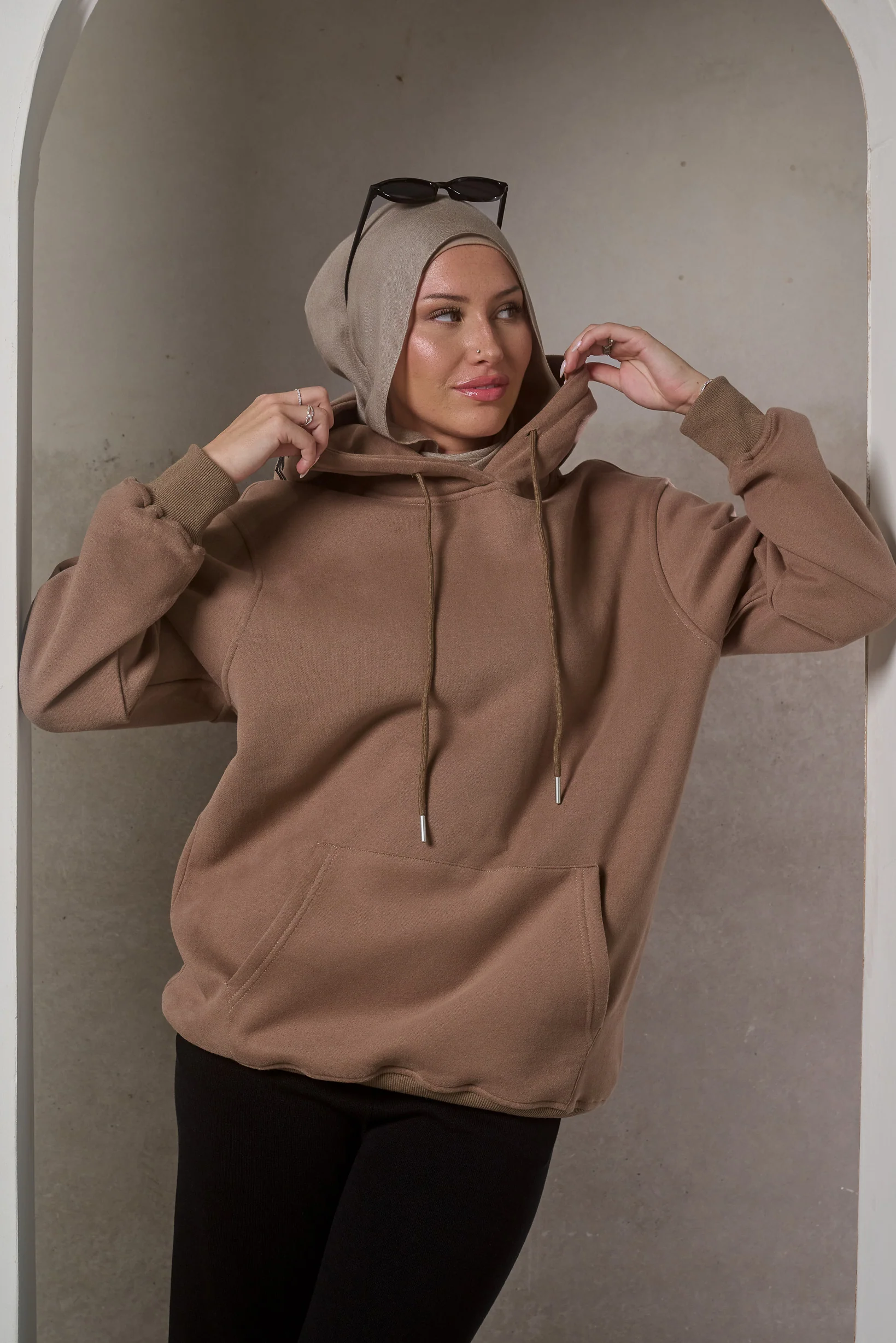 Modelle/Move Logo Hooded Top - Image 11