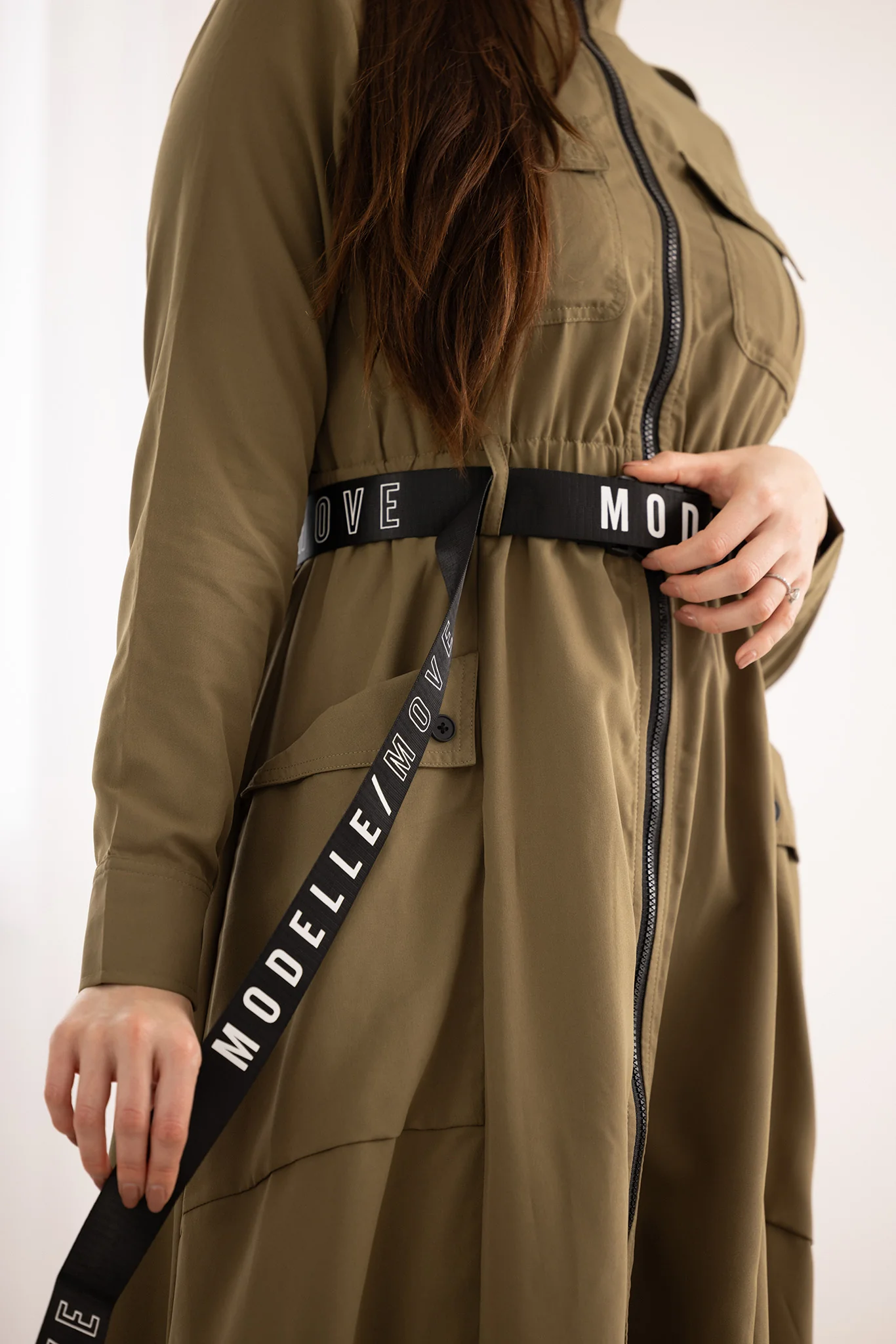 Modelle/Move 2 Way Zip Dress - Image 5