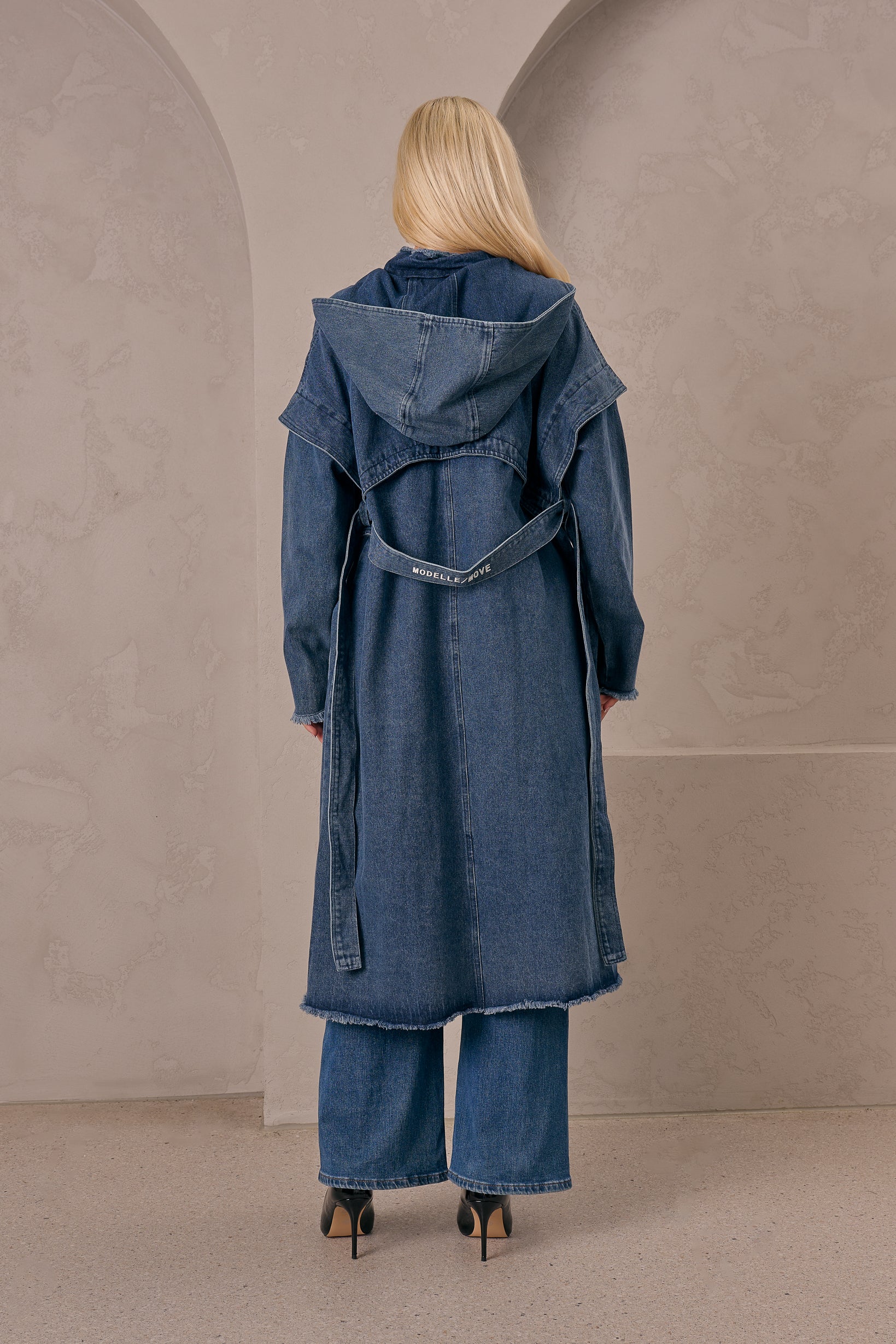 Modelle/Move Aurum Denim Trench - Image 7