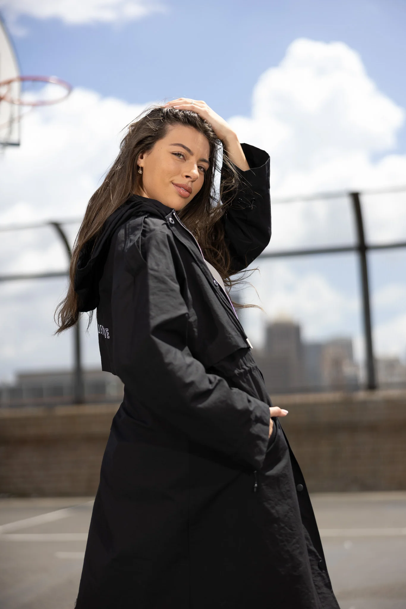 Modelle/Move Drawstring Jacket - Image 15