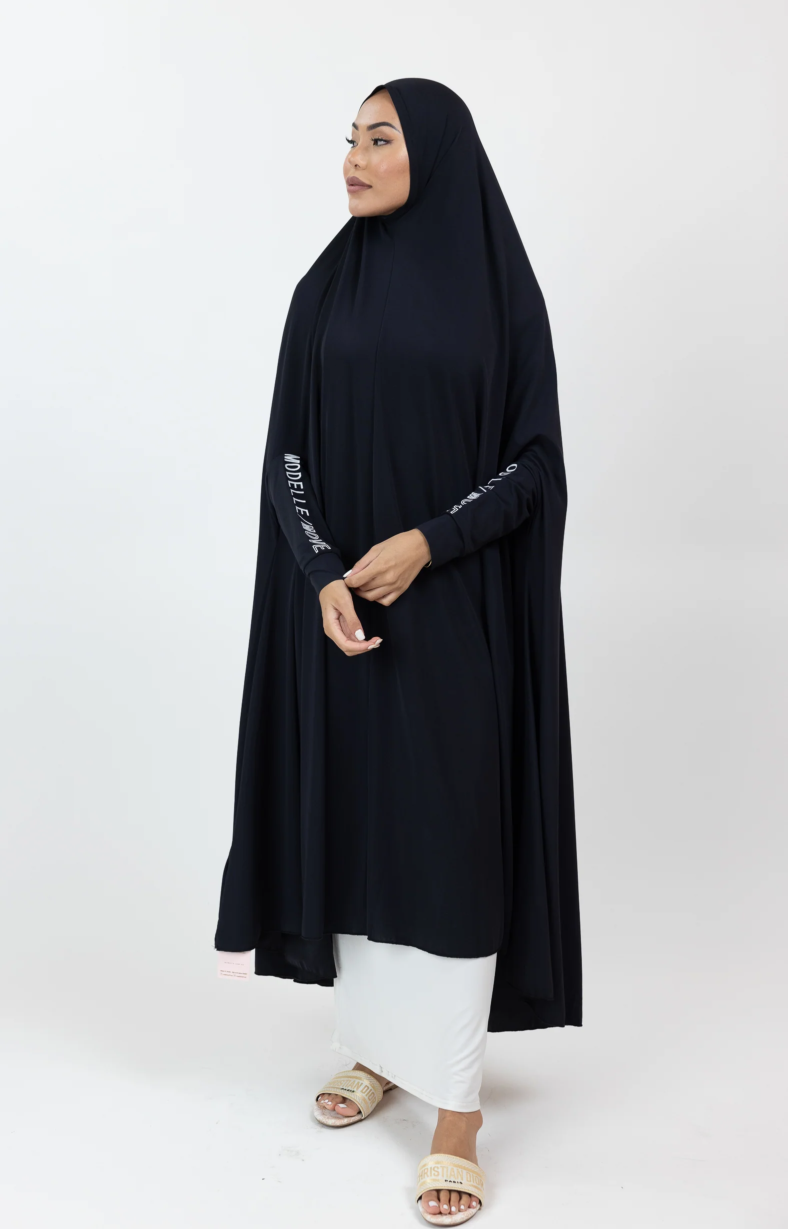 Modelle/Move Dri Fit Jilbab - Image 6