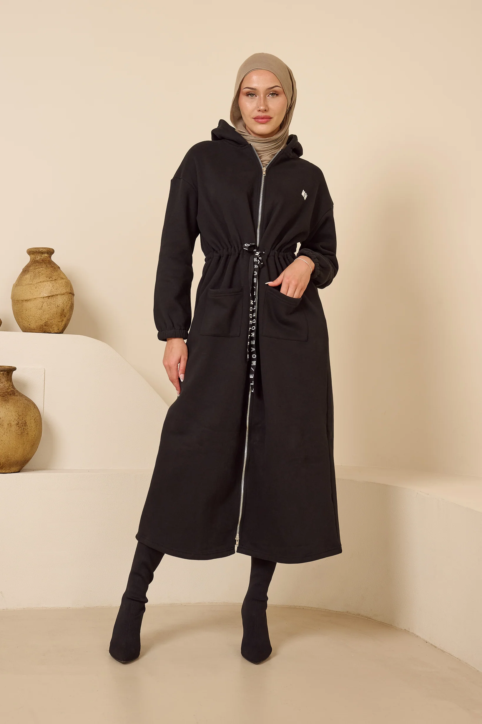 Modelle/Move Elementary Zip Jacket