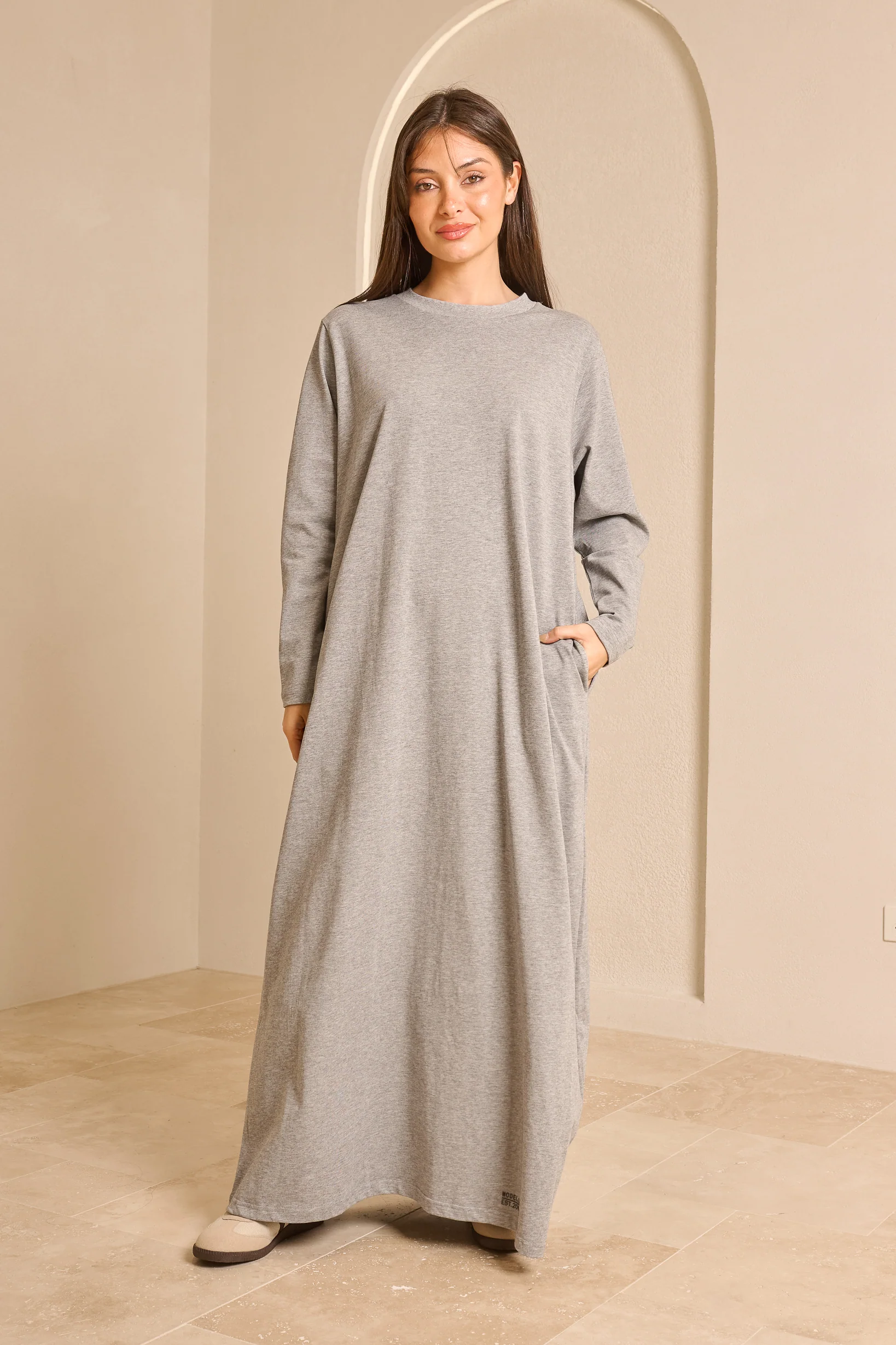 Modelle/Move Essential Maxi Dress —  Aurum Edit - Image 12