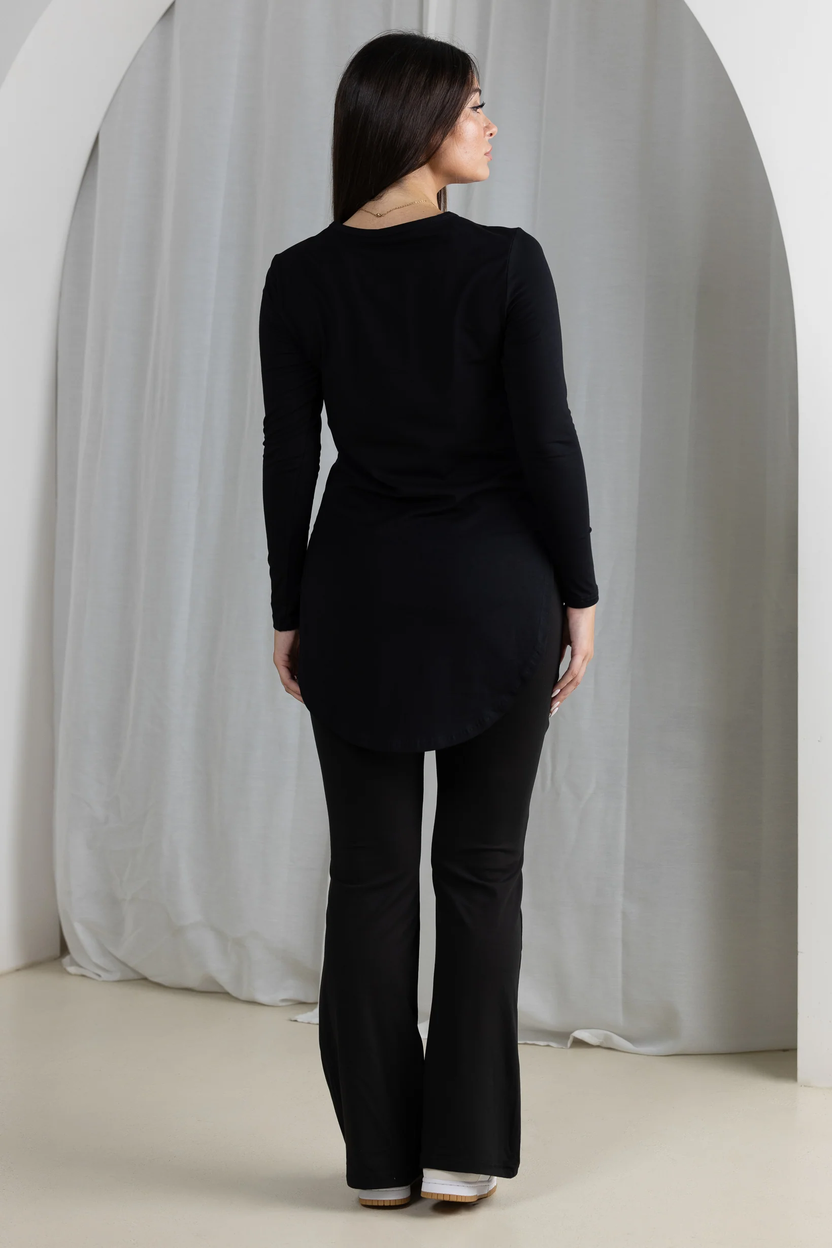 Modelle/Move Long Sleeve Loop Top - Image 8