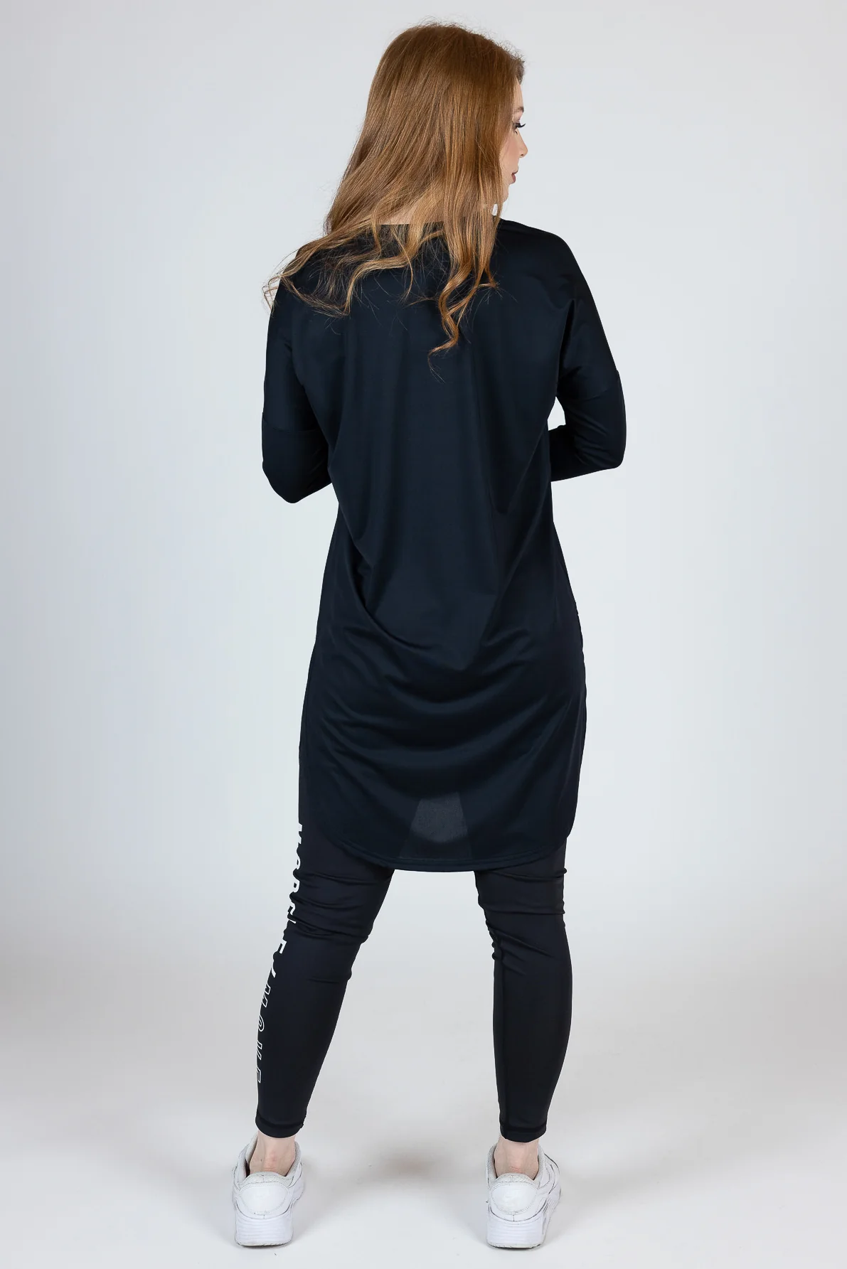Modelle/Move Loop Sport Top - Image 14