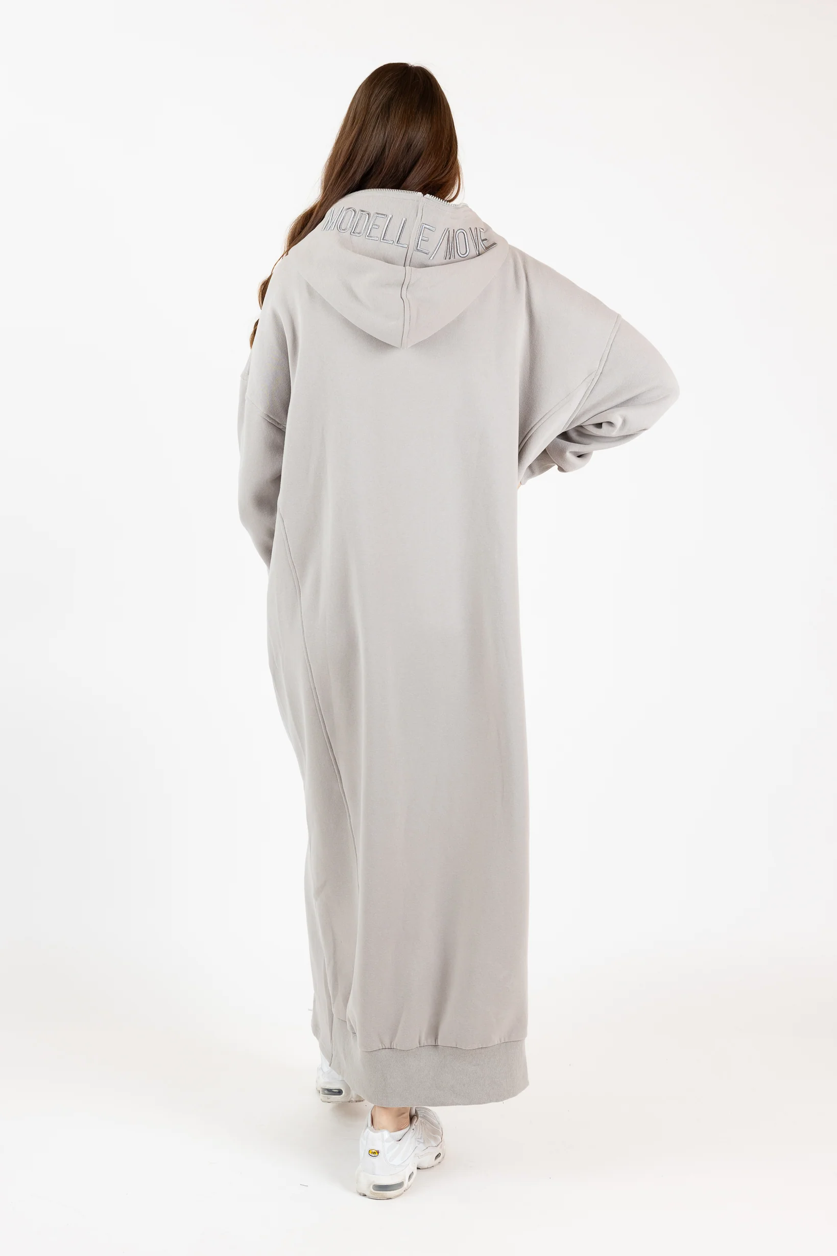 Modelle/Move Oversized Maxi Track Jacket - Image 9