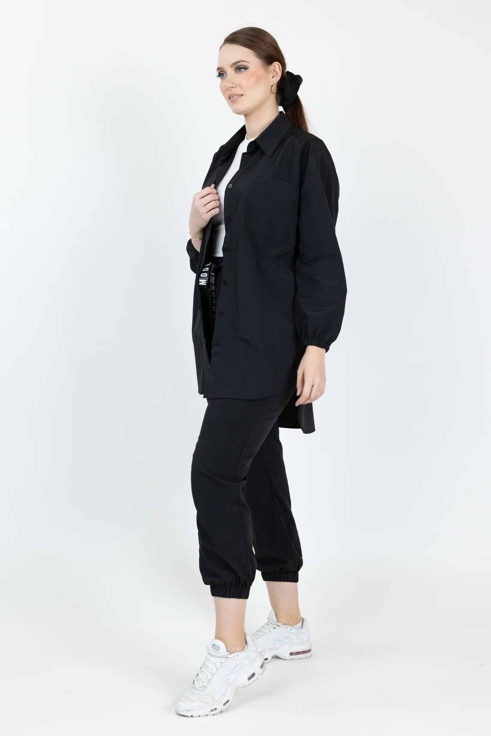 Modelle/Move Parachute Pants - Image 8