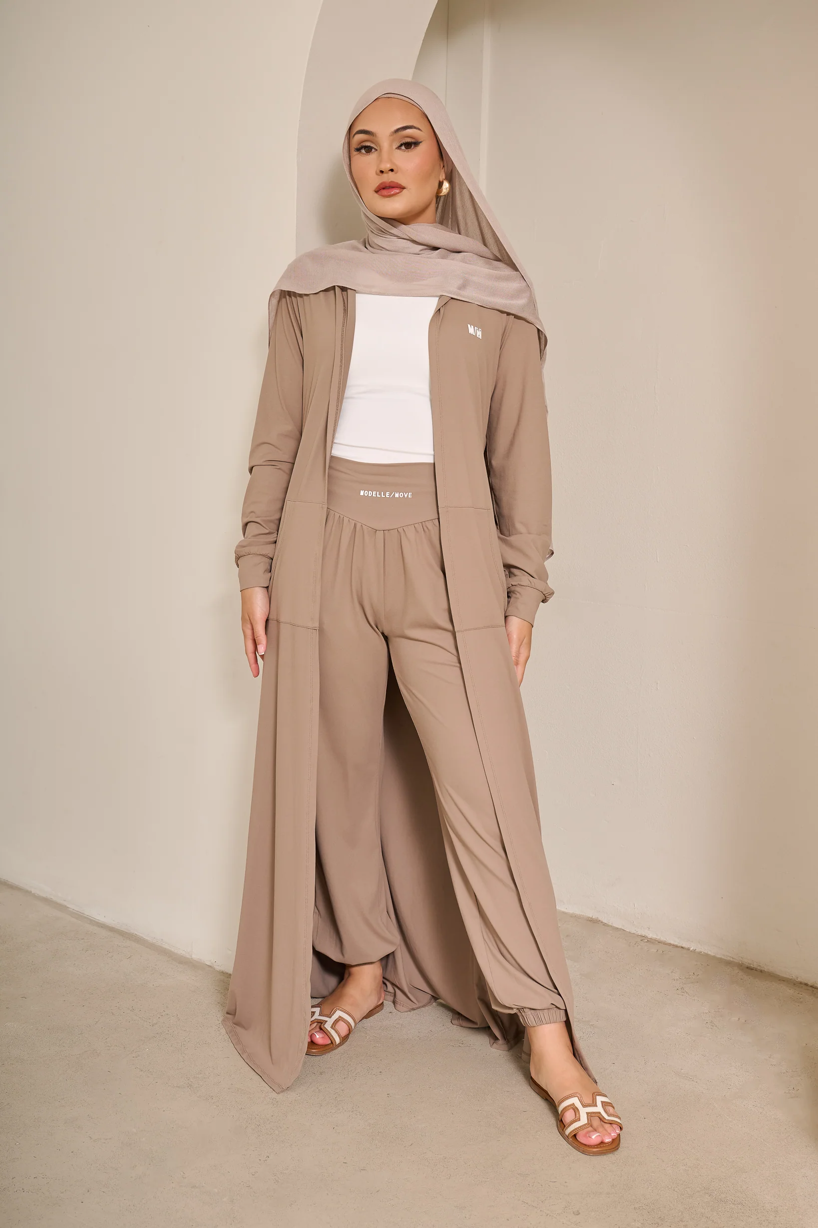 Modelle/Move Soleil Chino Pants - Image 2
