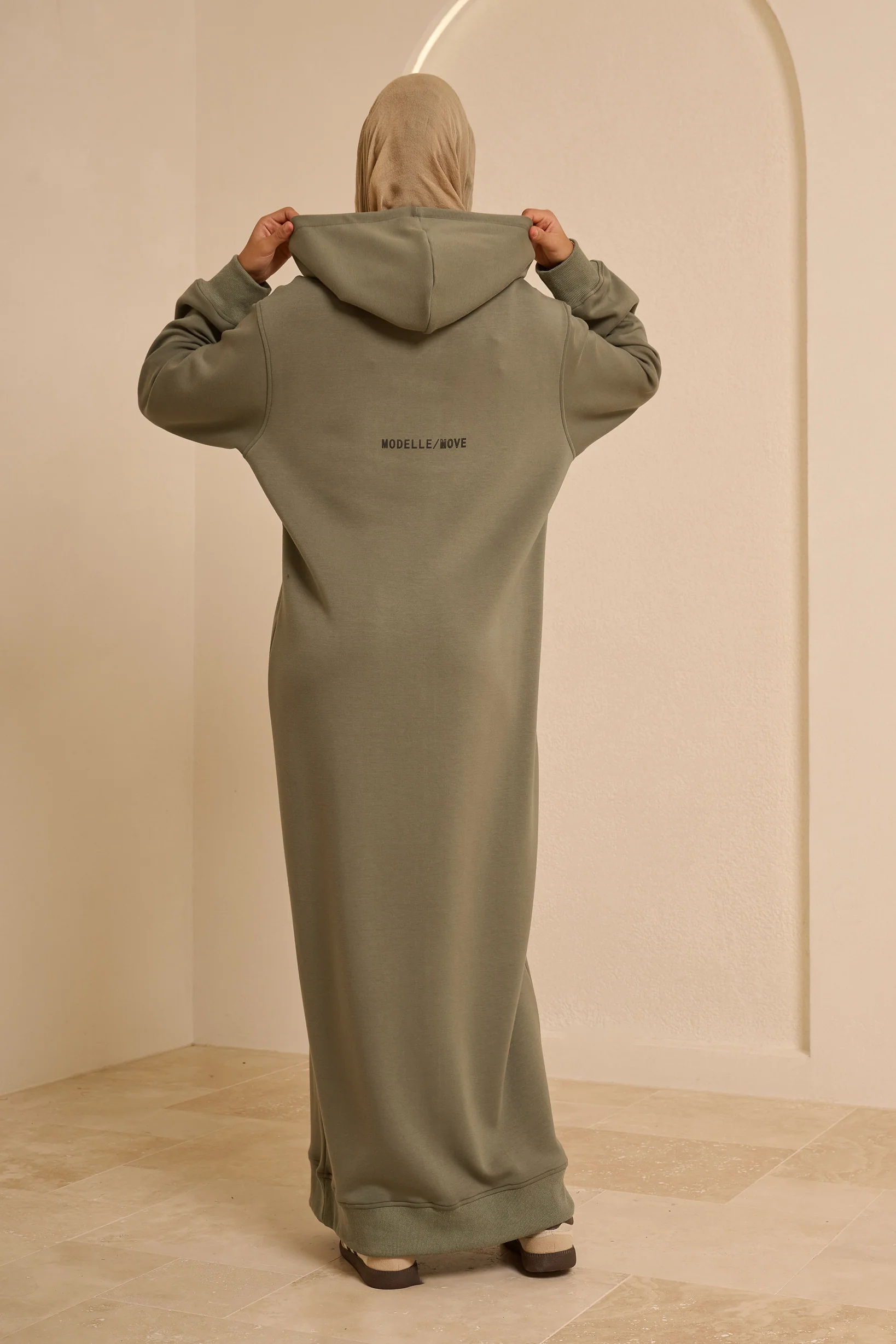 Modelle/Move Tempo Zip Maxi — ÈLAN Edit - Image 5