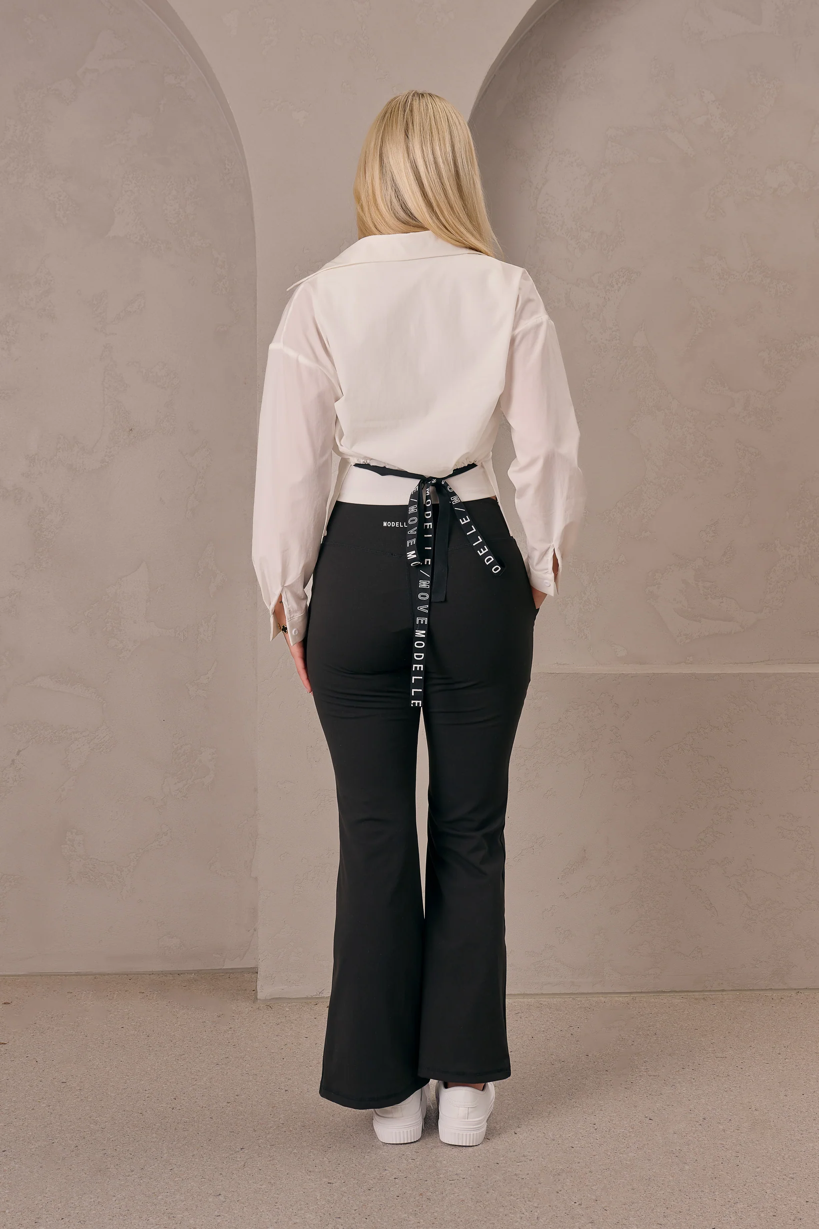 Modelle/Move Vanta Shirt - Image 6
