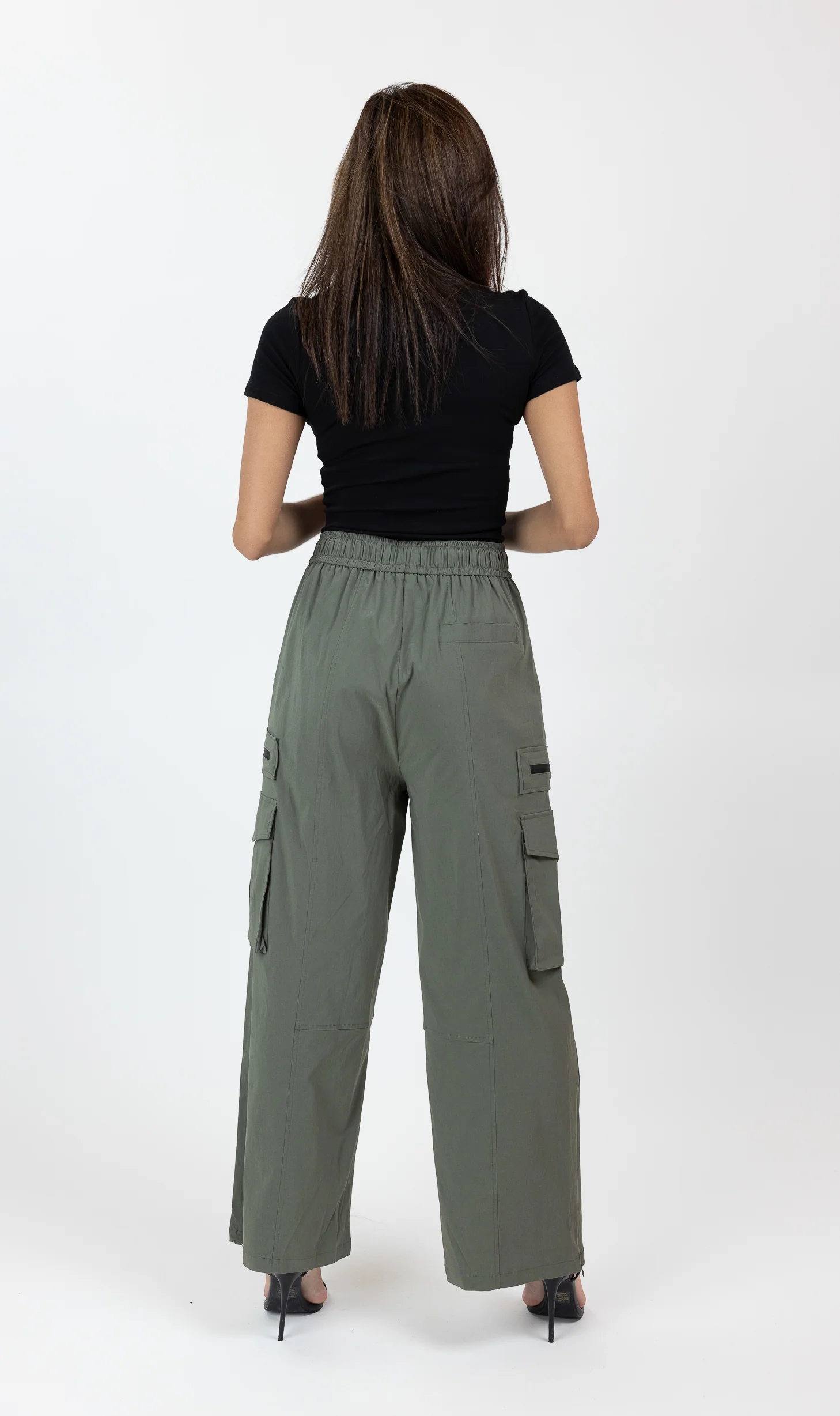 Modelle/Move Wide Leg Cargo Pants - Image 7