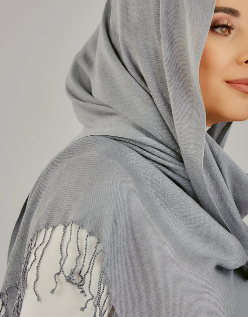 Modelle Twisted Scarves - Shades of Grey - Image 7