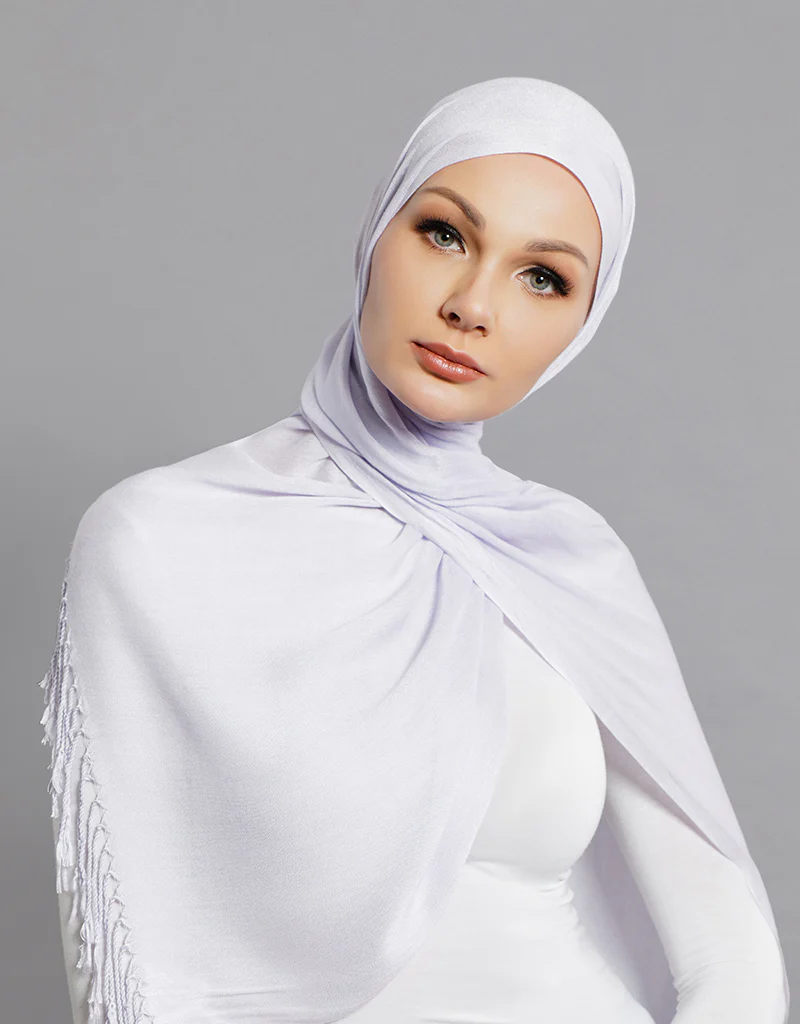 Modelle Twisted Scarves - Shades of White - Image 14