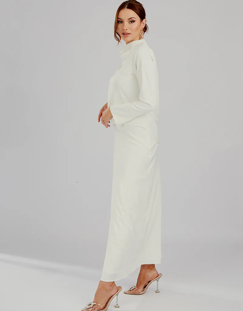 Escape Modish Satin Skirt - Image 3