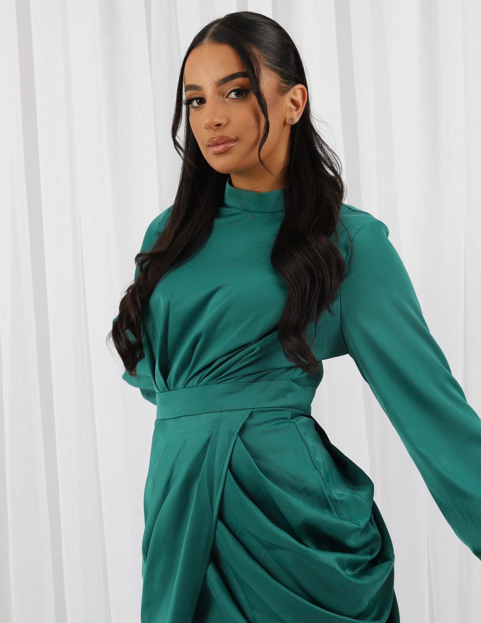 Nahara Evening Dress - Image 17