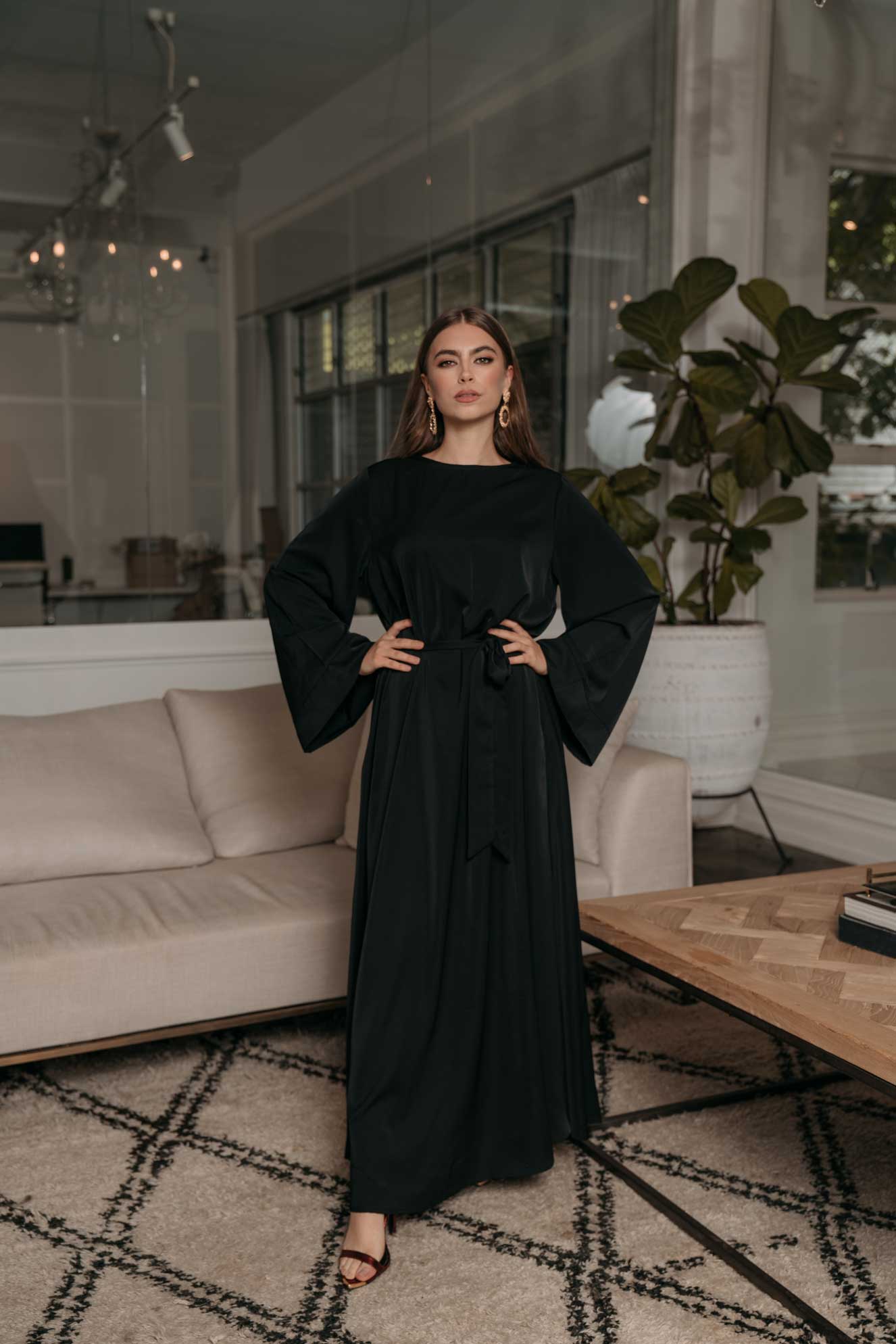 Open Sleeve Abaya - Shades of Black - Image 6
