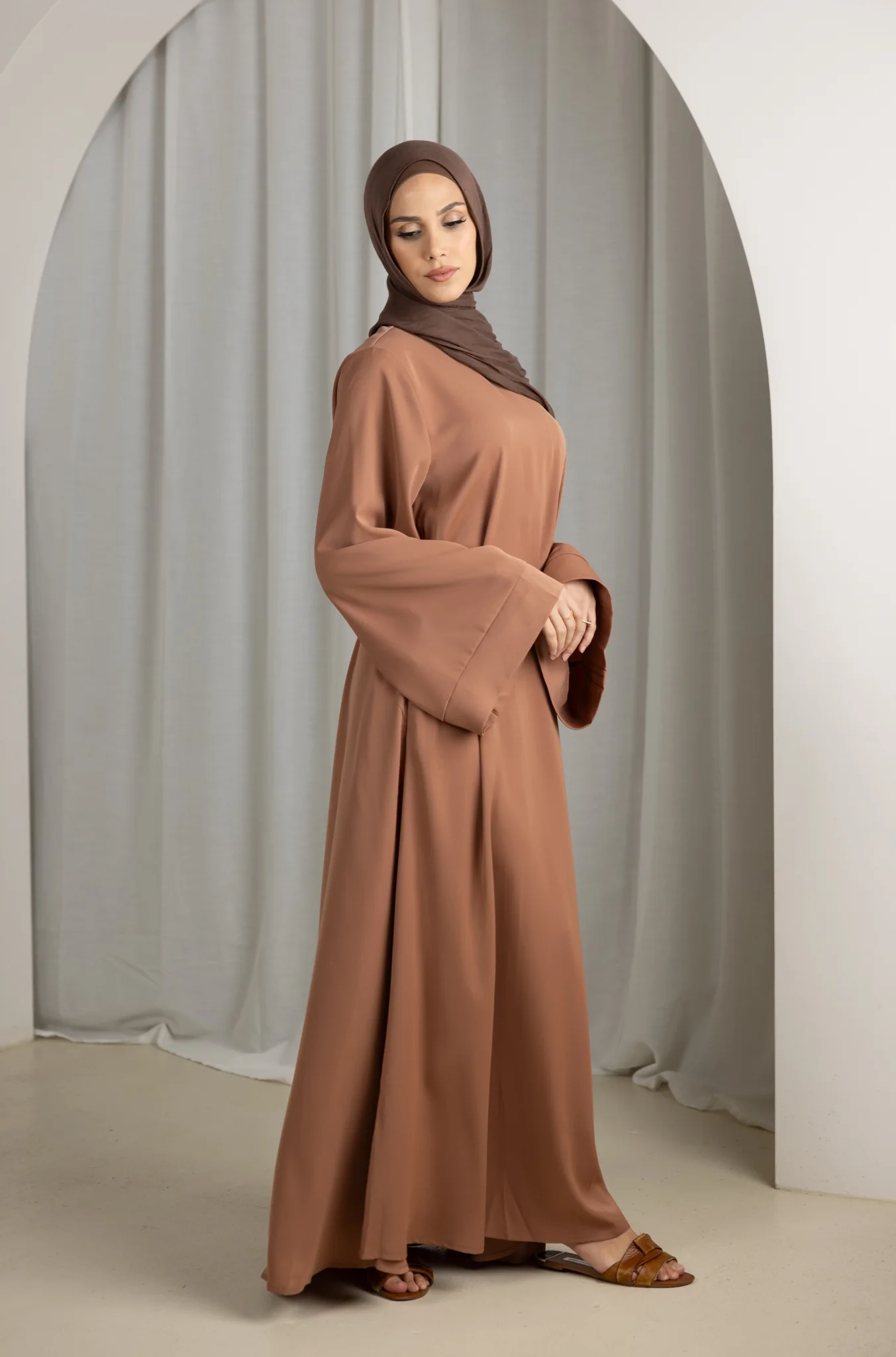 Open Sleeve Abaya - Shades of Brown - Image 23