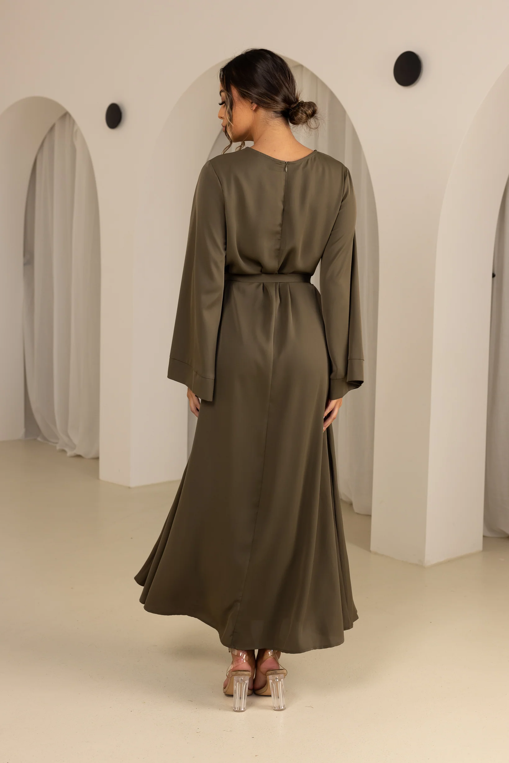 Open Sleeve Abaya - Shades of Green - Image 17