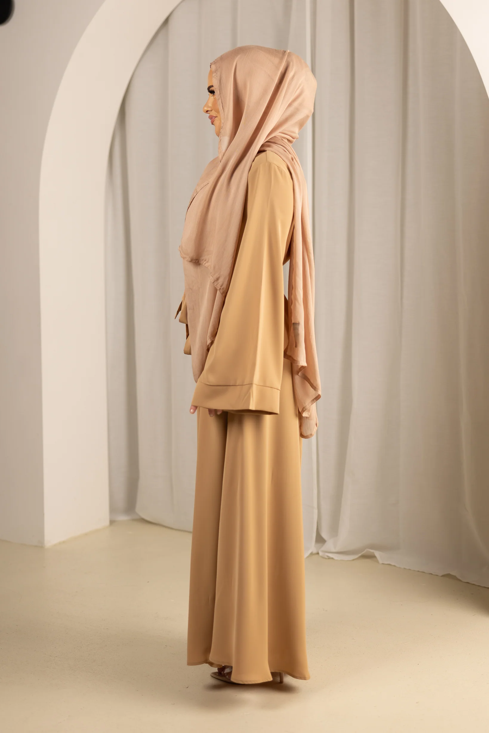 Open Sleeve Abaya - Shades of Nude - Image 12