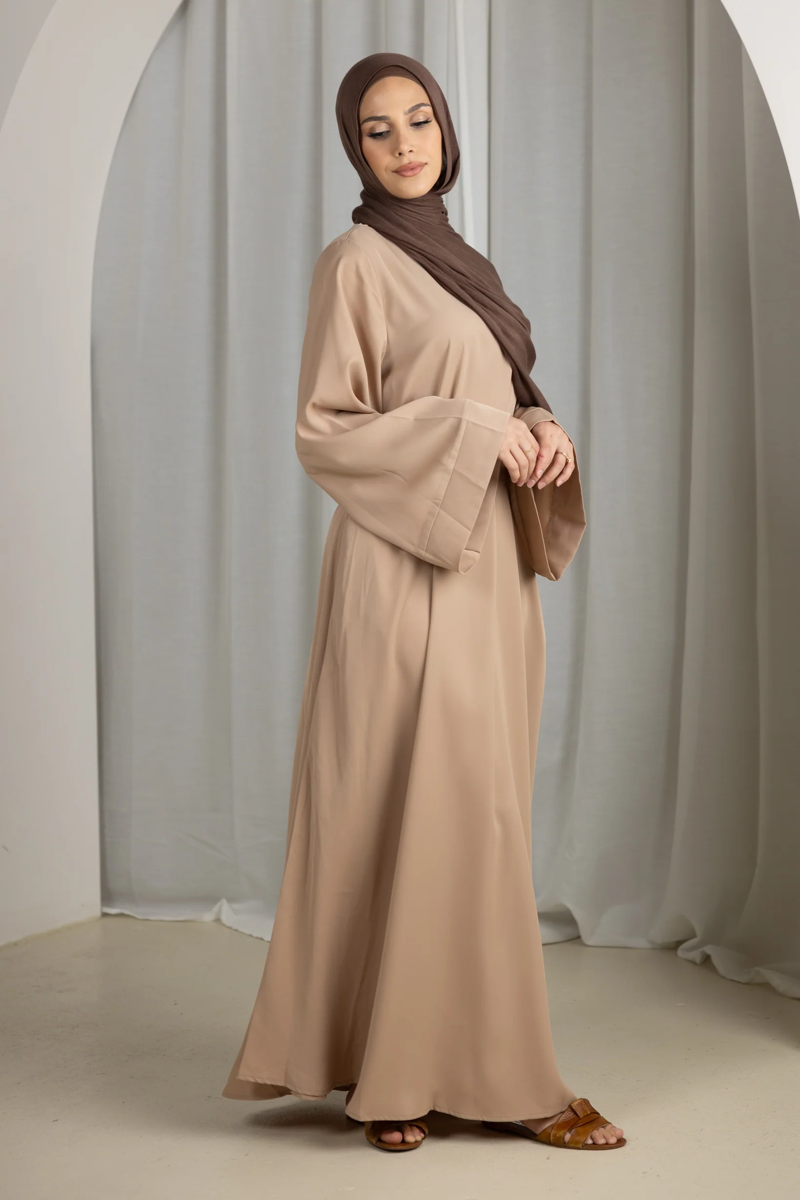 Open Sleeve Abaya - Shades of Nude - Image 7