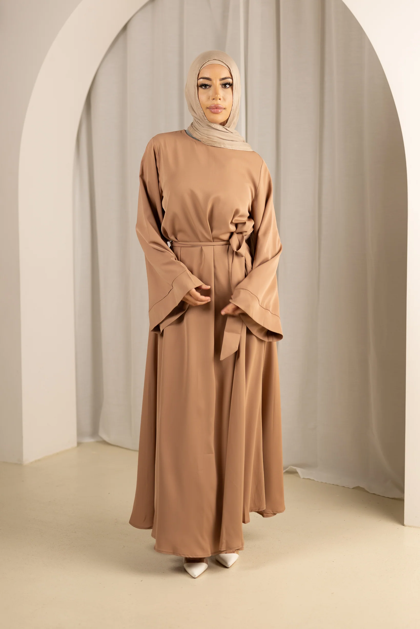 Open Sleeve Abaya - Shades of Pink - Image 6