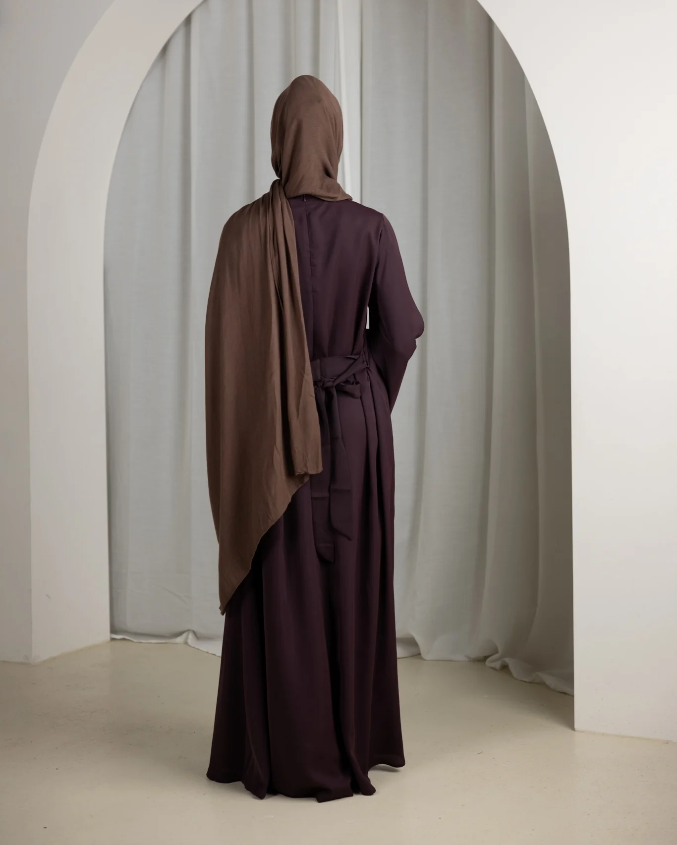 Open Sleeve Abaya - Shades of Purple - Image 4