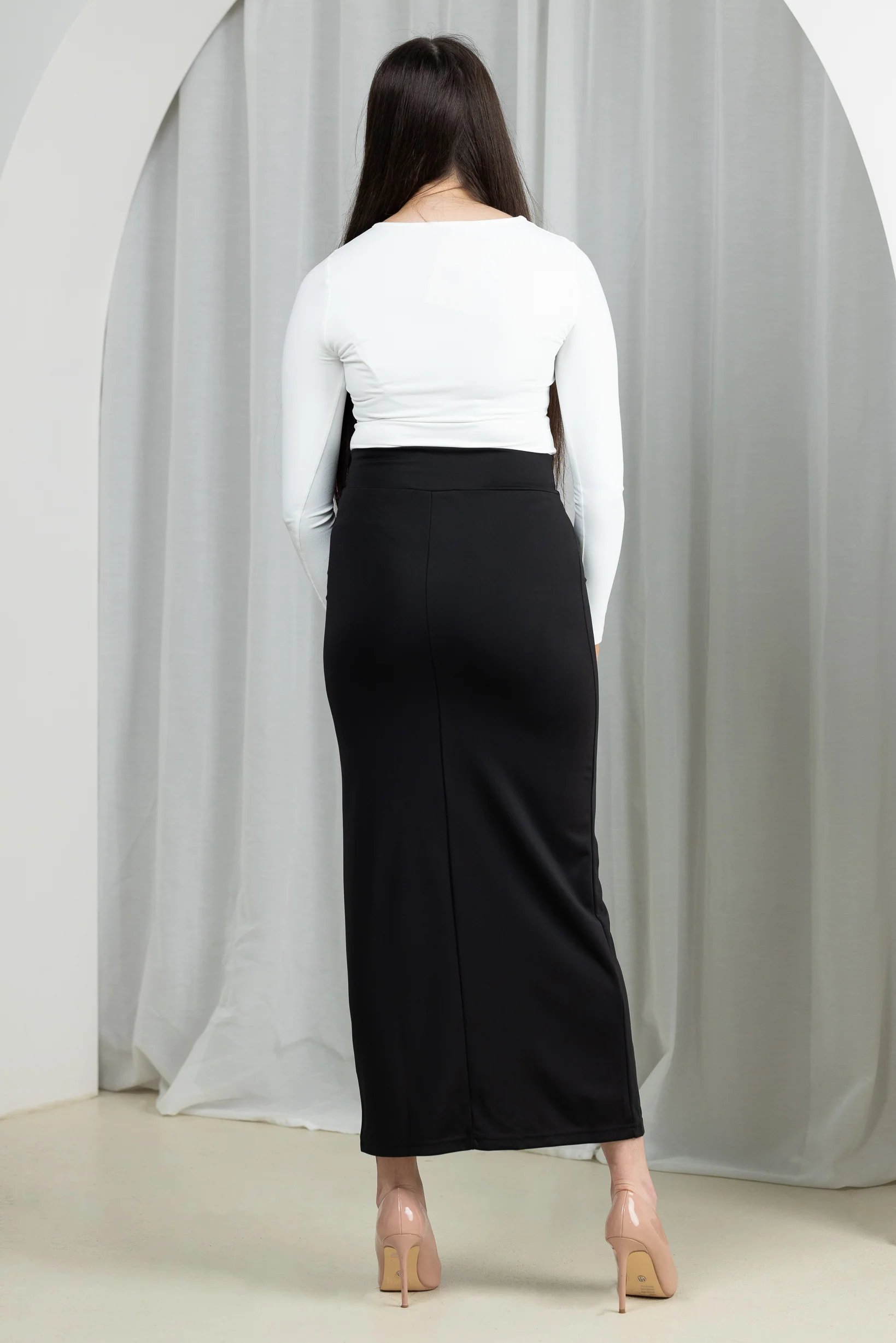 Plain Pencil Skirt - Image 4