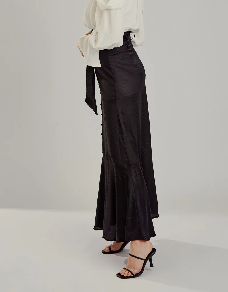 Pristine Button Skirt - Image 4