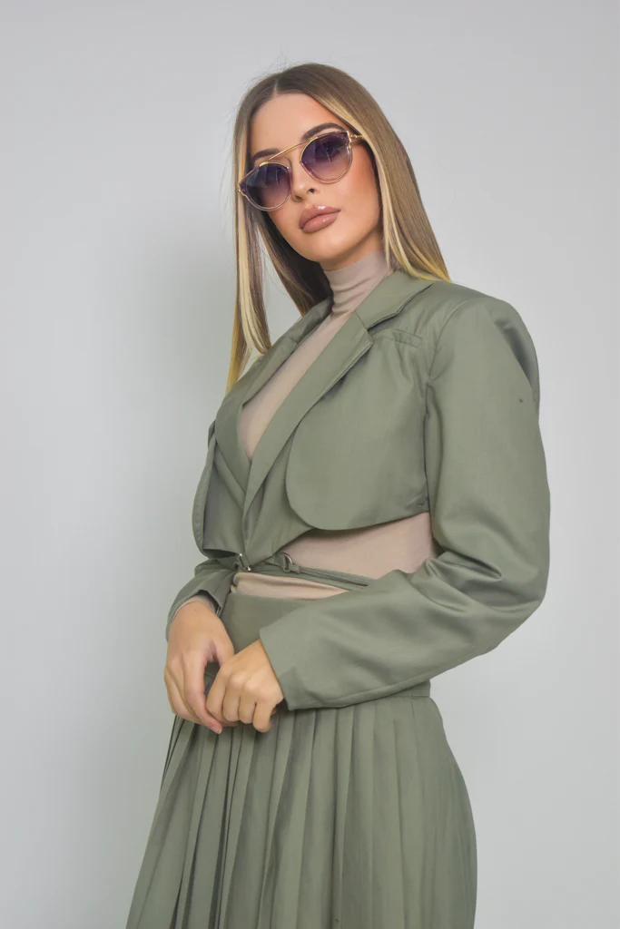 Pristine Crop Jacket - Image 3