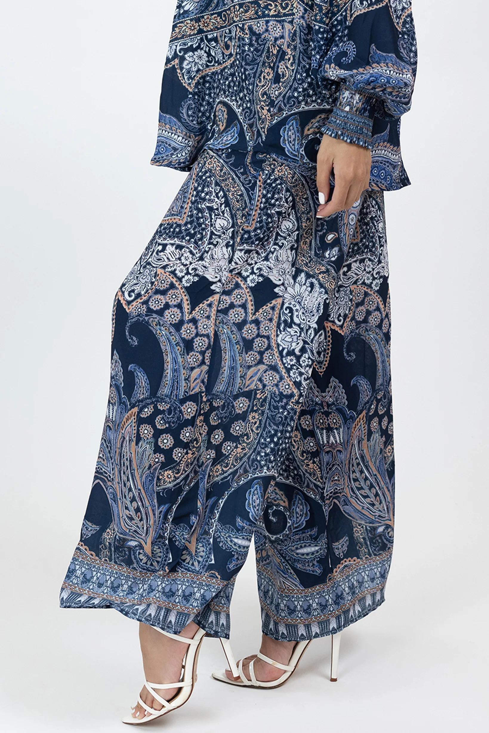 Queen Bee Beaded Pants - Image 9