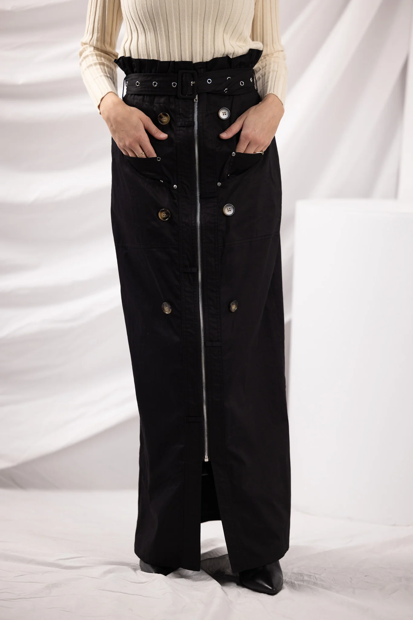 Rafa  Detailed Maxi Skirt - Image 8