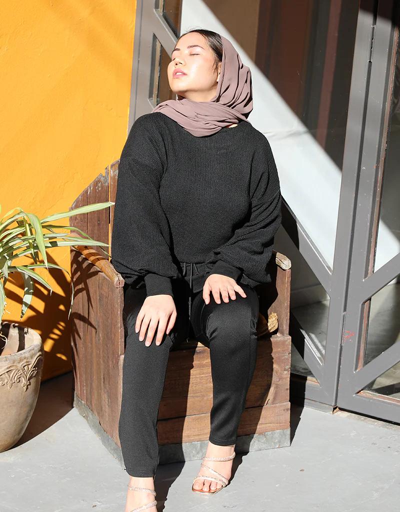 Relaxed Skinny Pants - Image 2