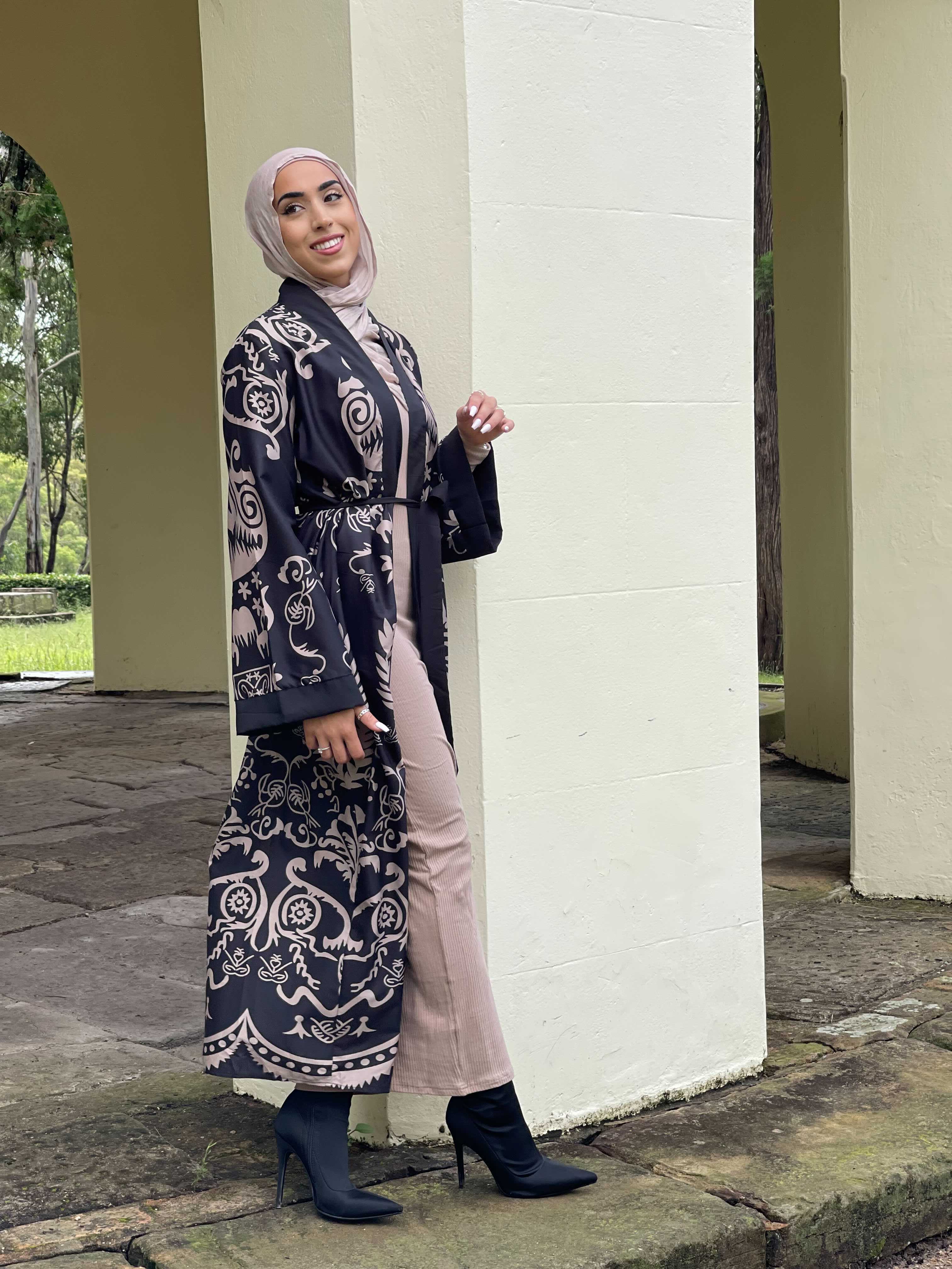Royal Arabian Cardigan - Image 2