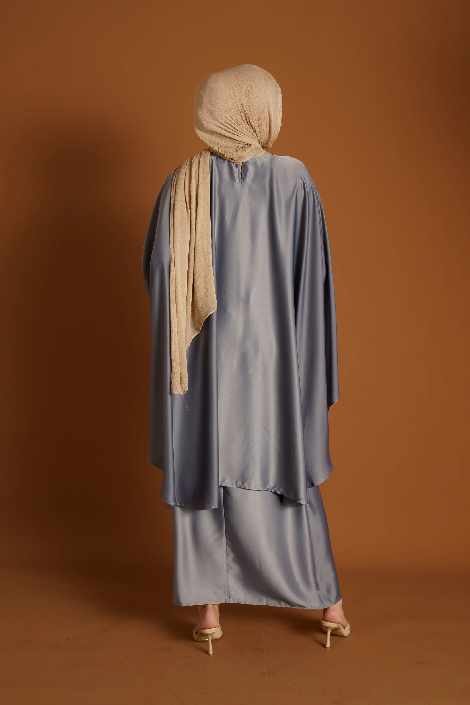 Runway Deema Set - Image 4
