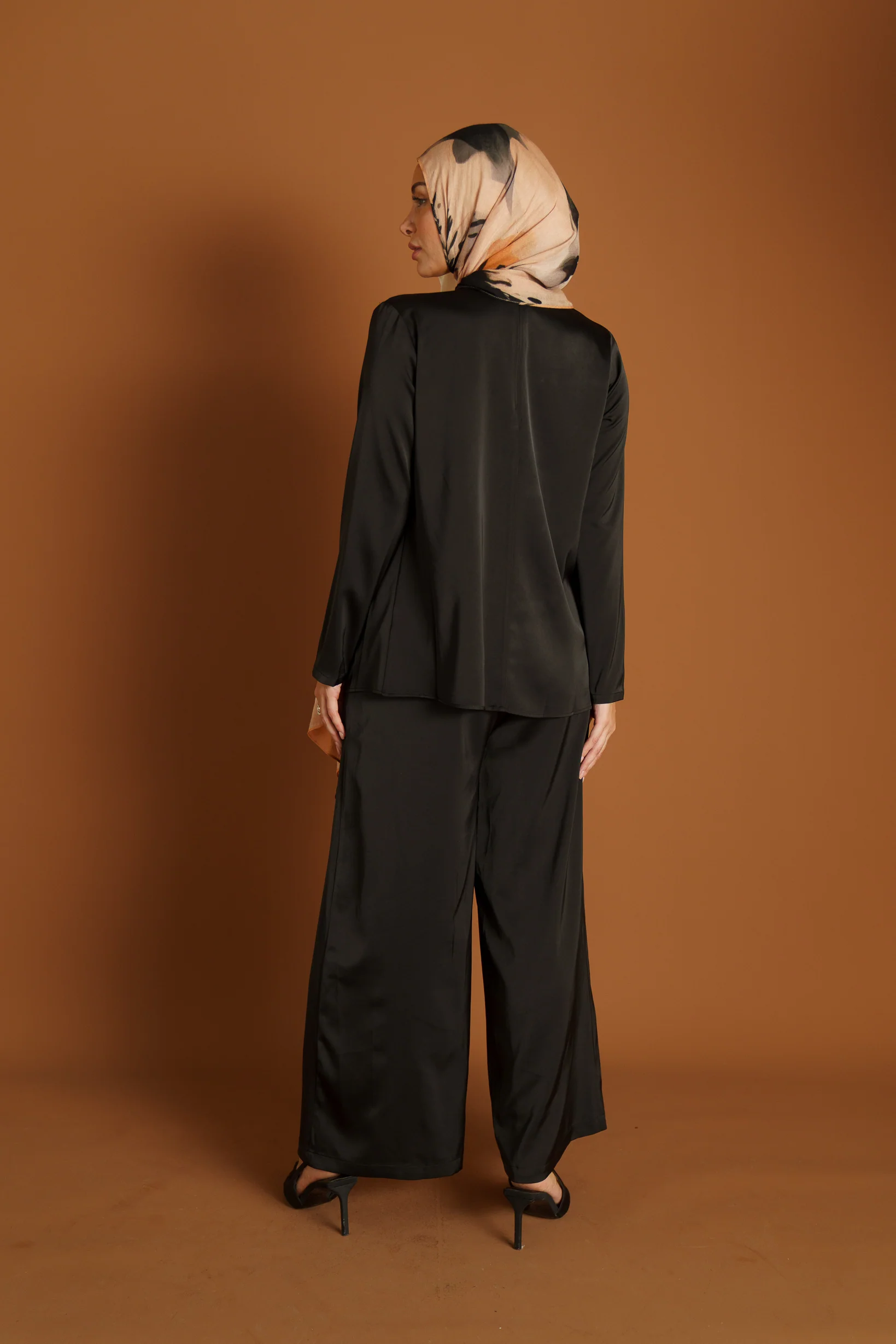 Runway Harlow Black Bundle - Image 6