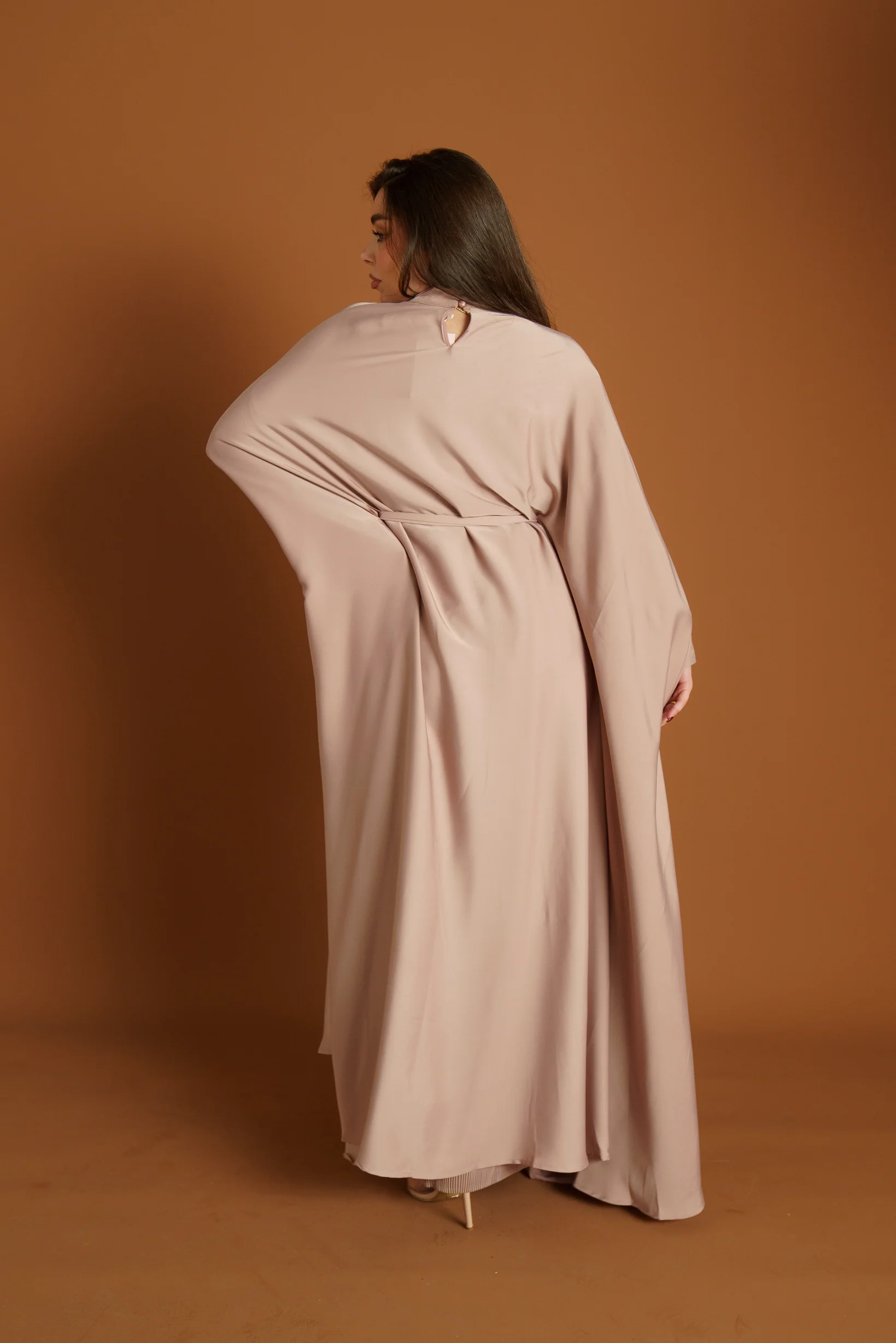 Runway Isadora Satin Set - Image 5