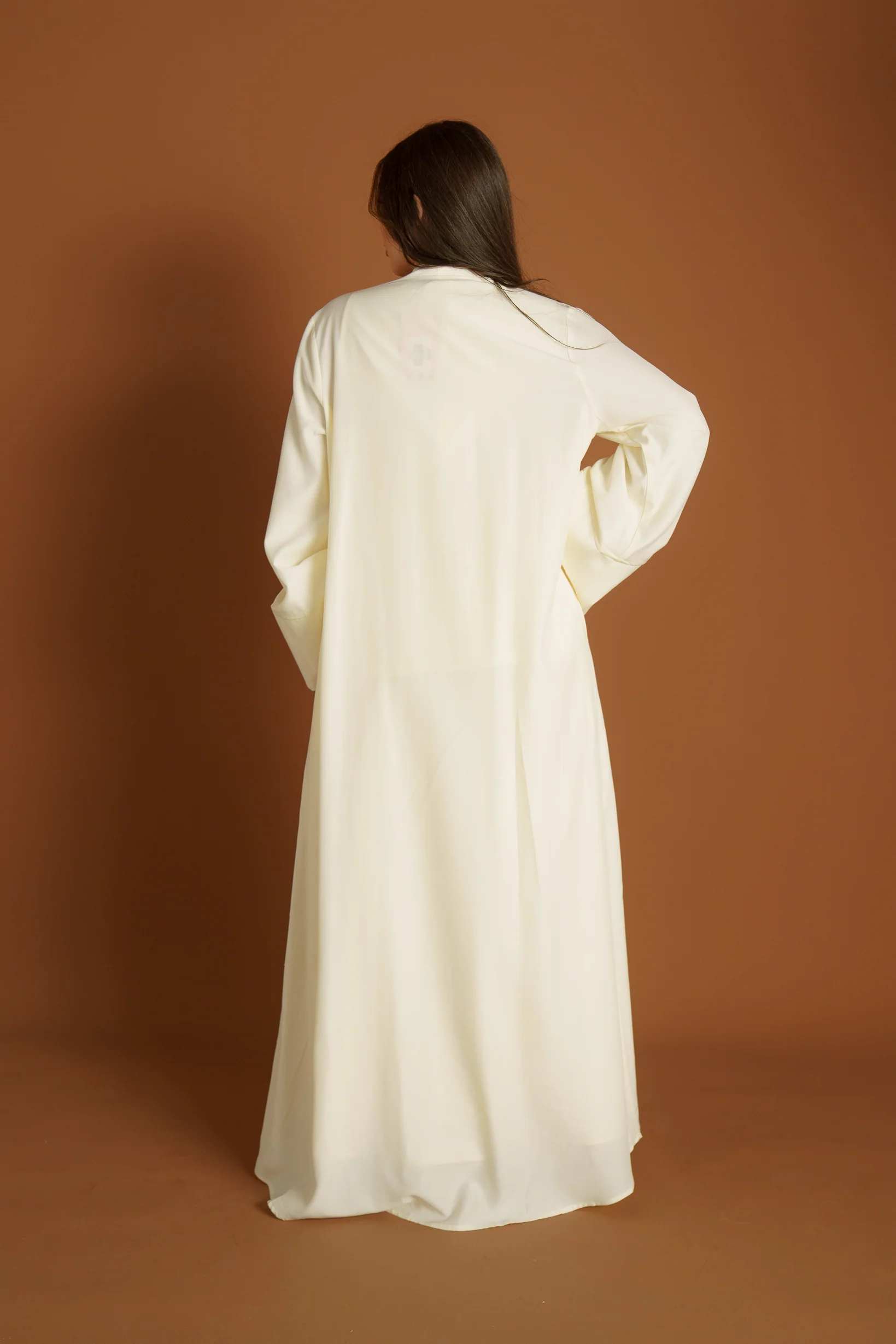 Runway Isla Abaya Set - Image 10