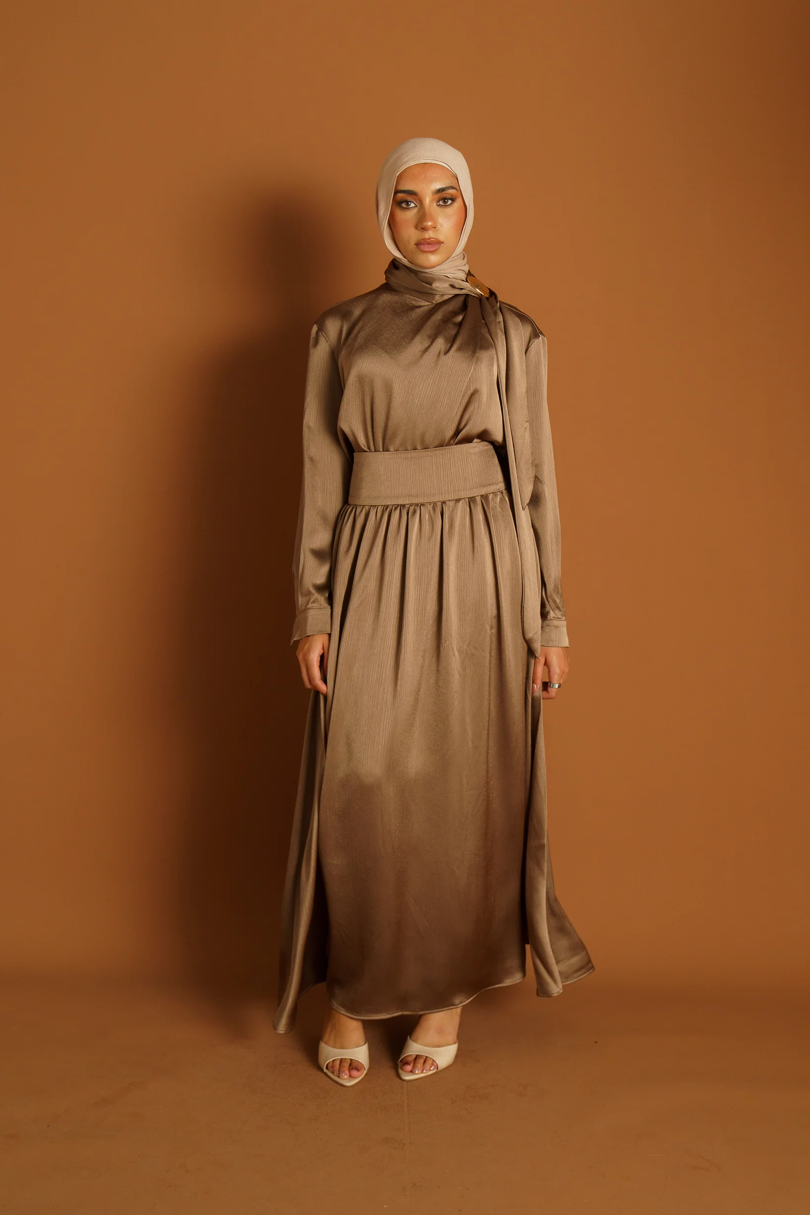 Runway Lara Skirt - Image 2