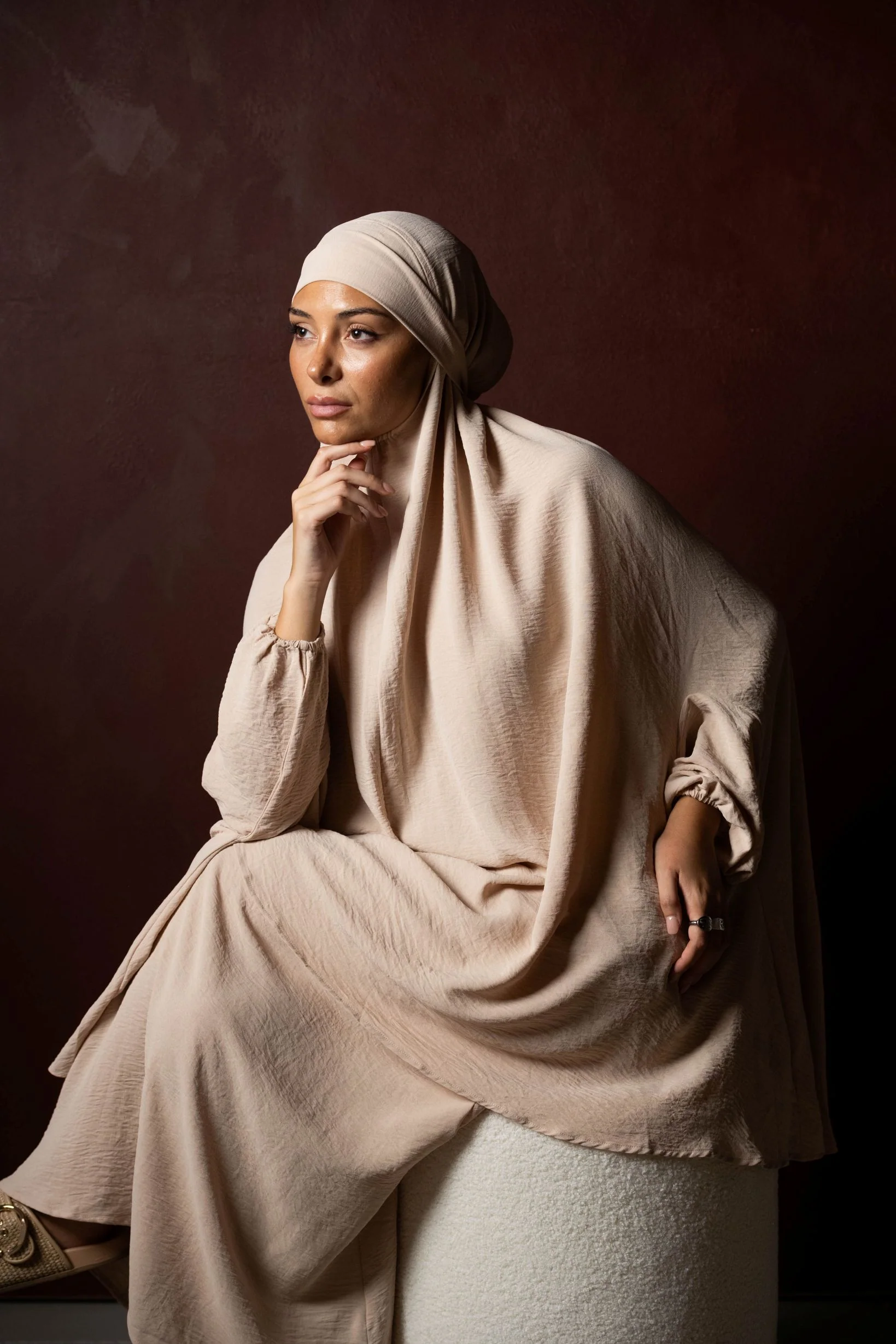 Runway Roya Prayer Set - Image 5