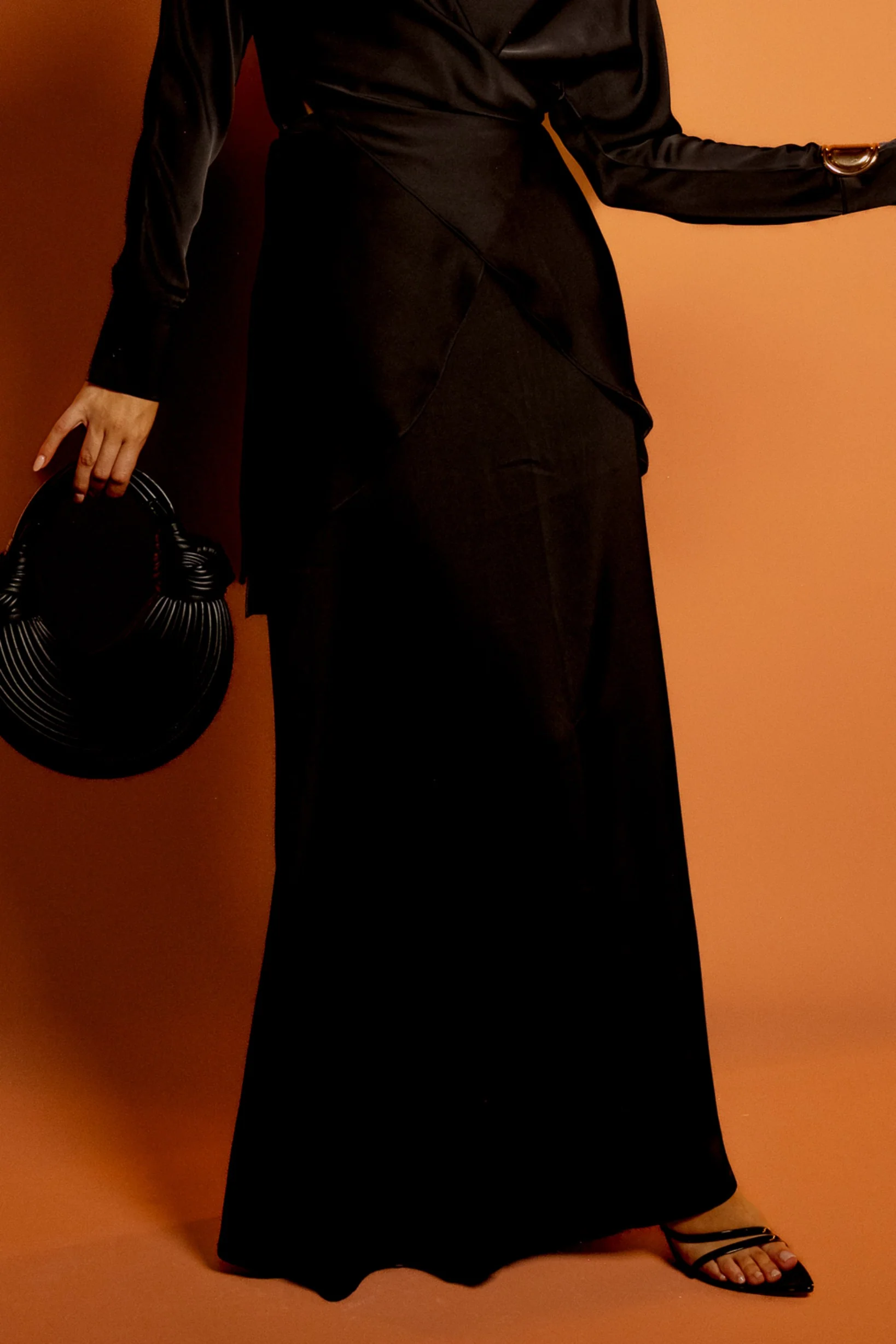 Runway Scarlet Skirt - Image 5