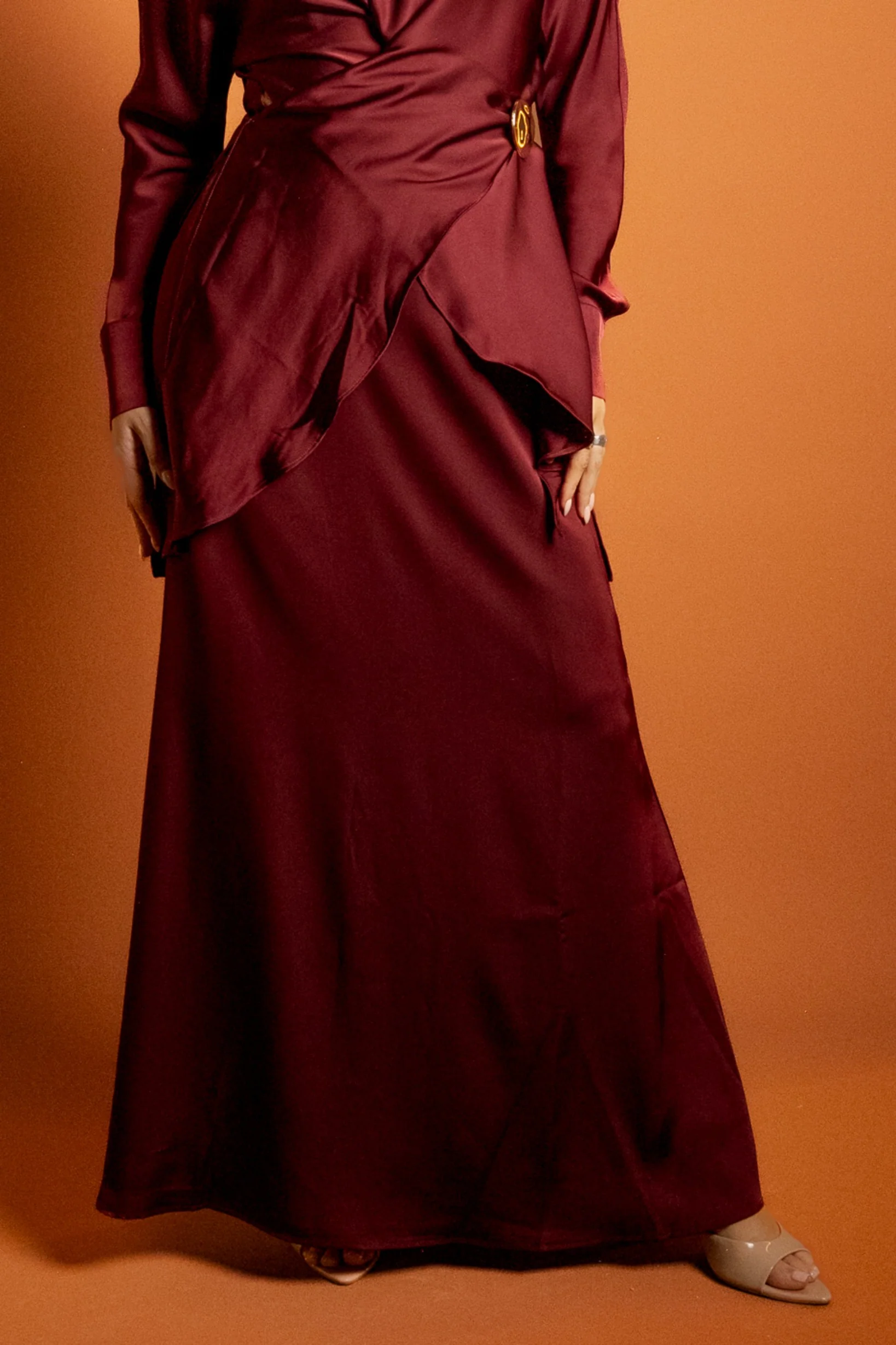 Runway Scarlet Skirt - Image 9