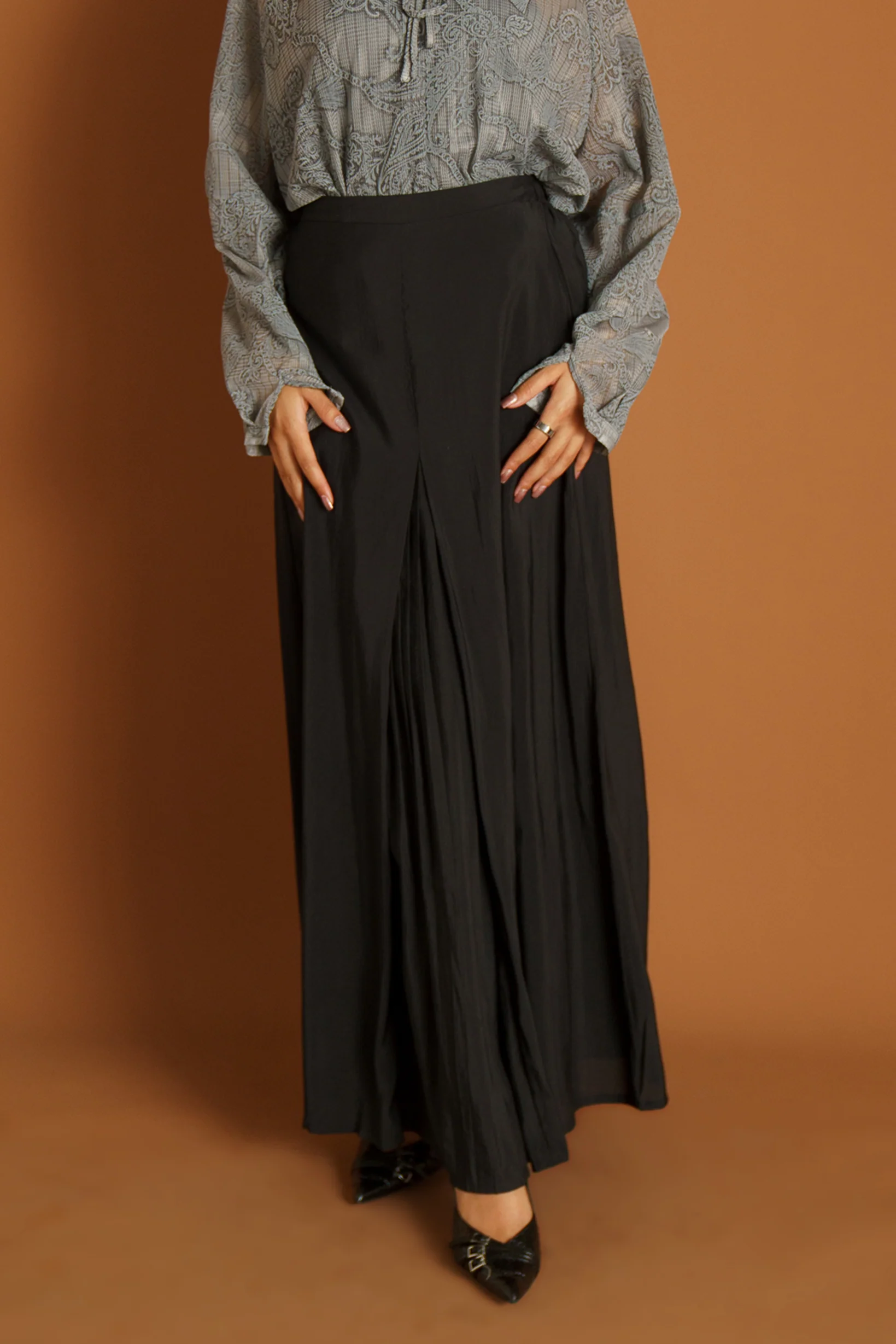 Runway Sophia Skirt - Image 5