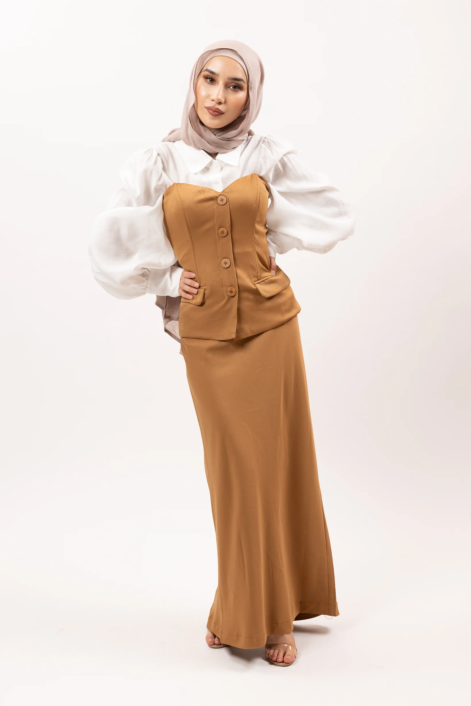 Shanay Bustier - Image 2