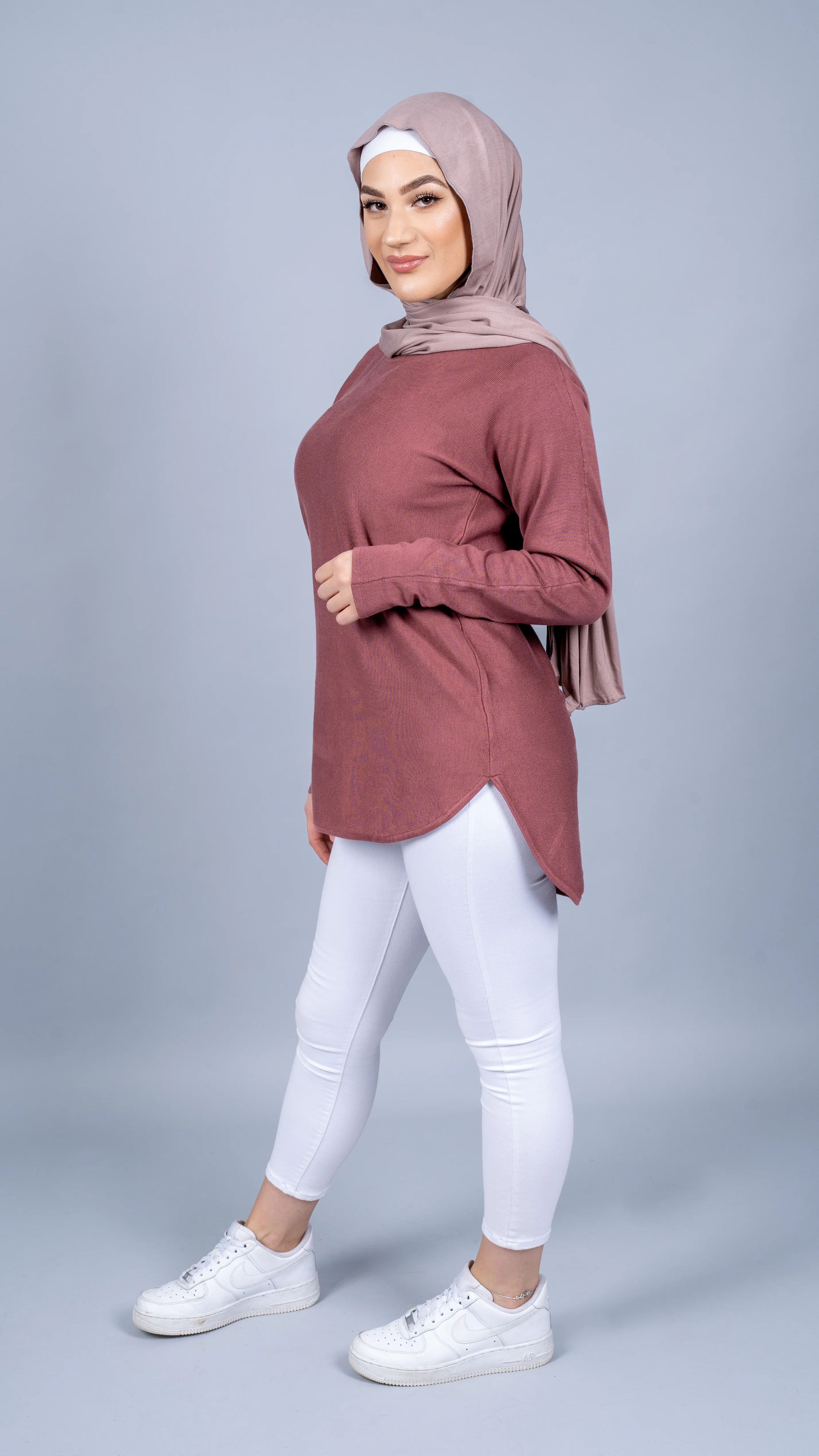 Short Knit Loop Top - Image 9