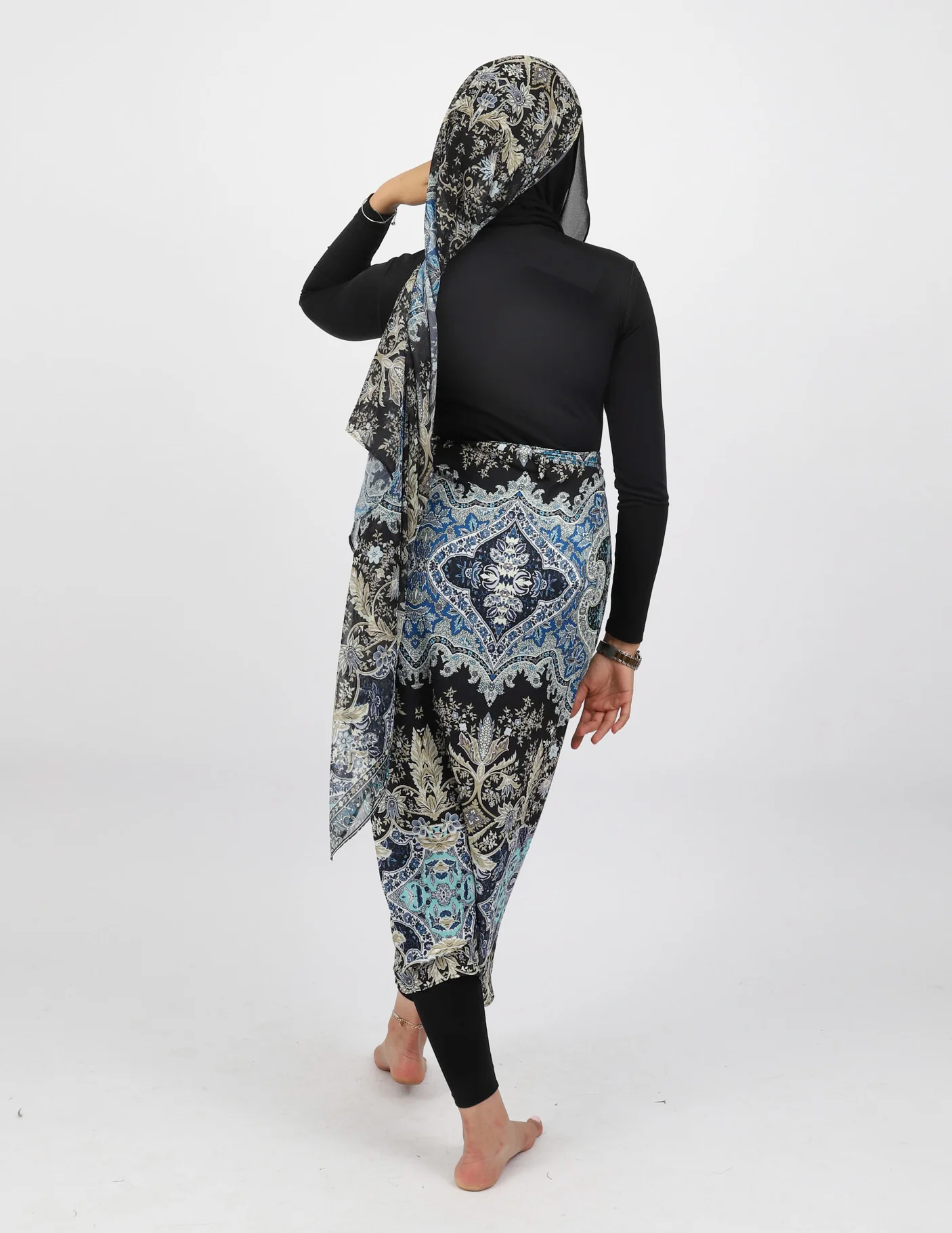 Sky Line Beaded Sarong - Image 4