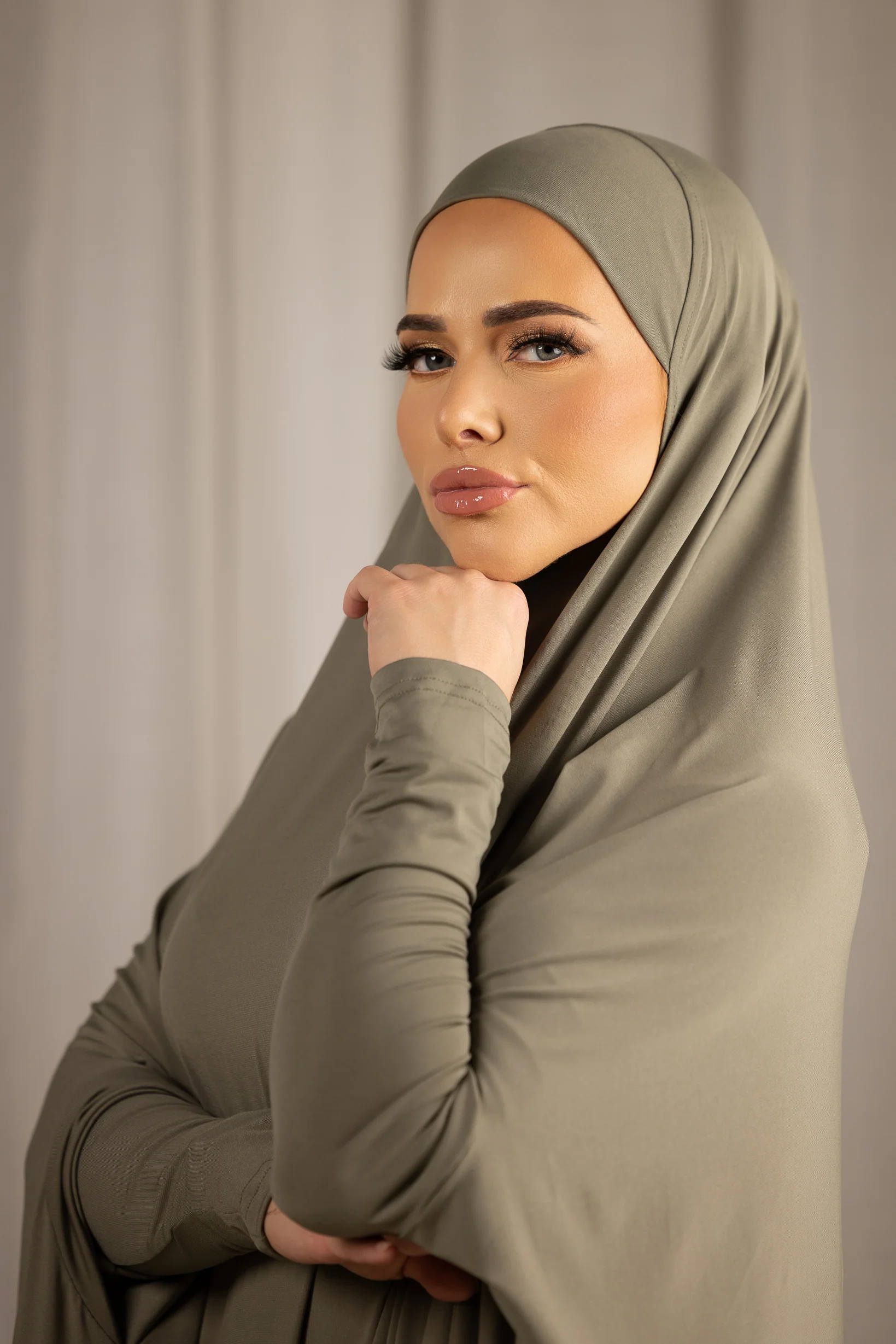 Sleeve Jilbab Panel Fit - Shades of Green - Image 2