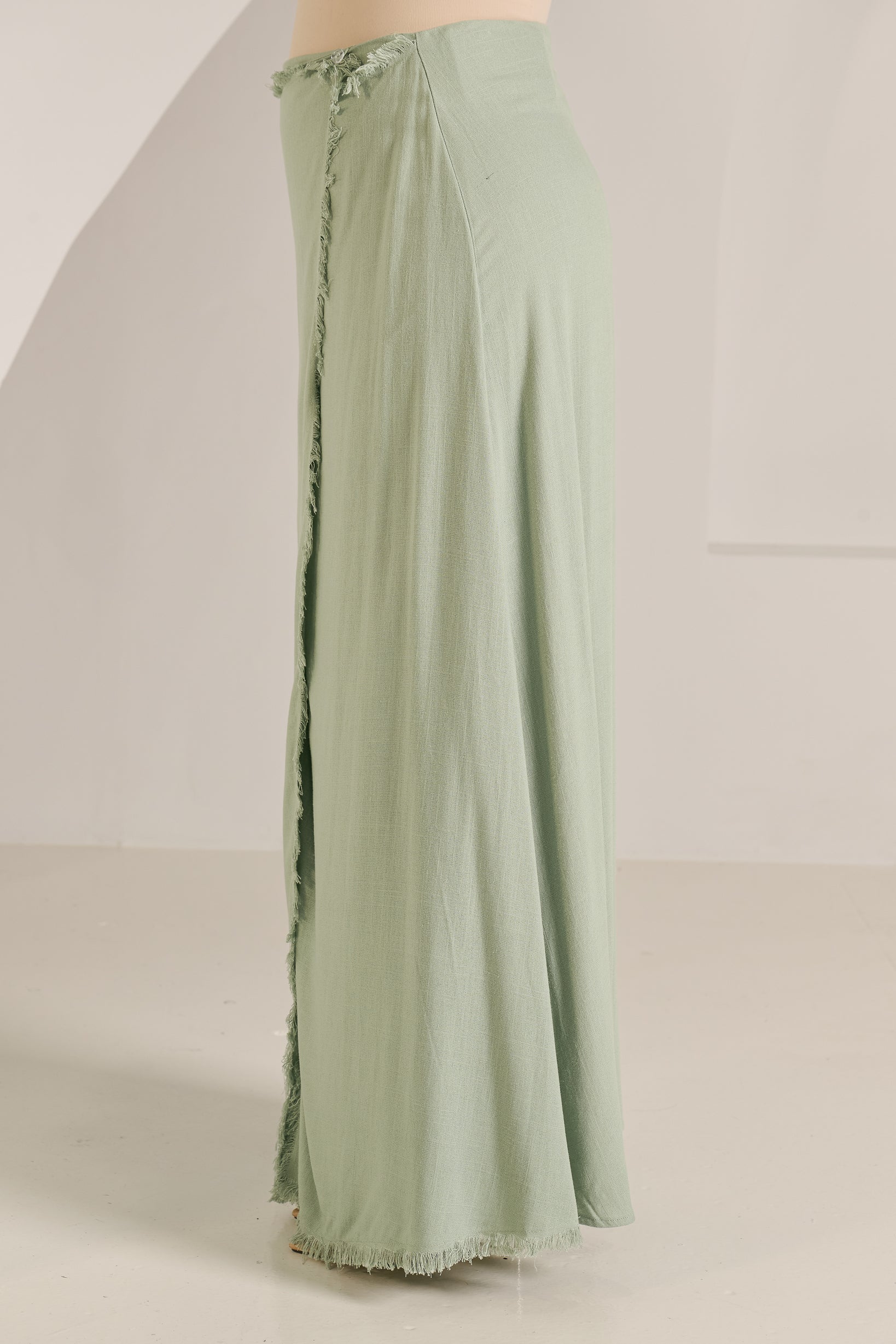 Soleil Sari Skirt - Image 4