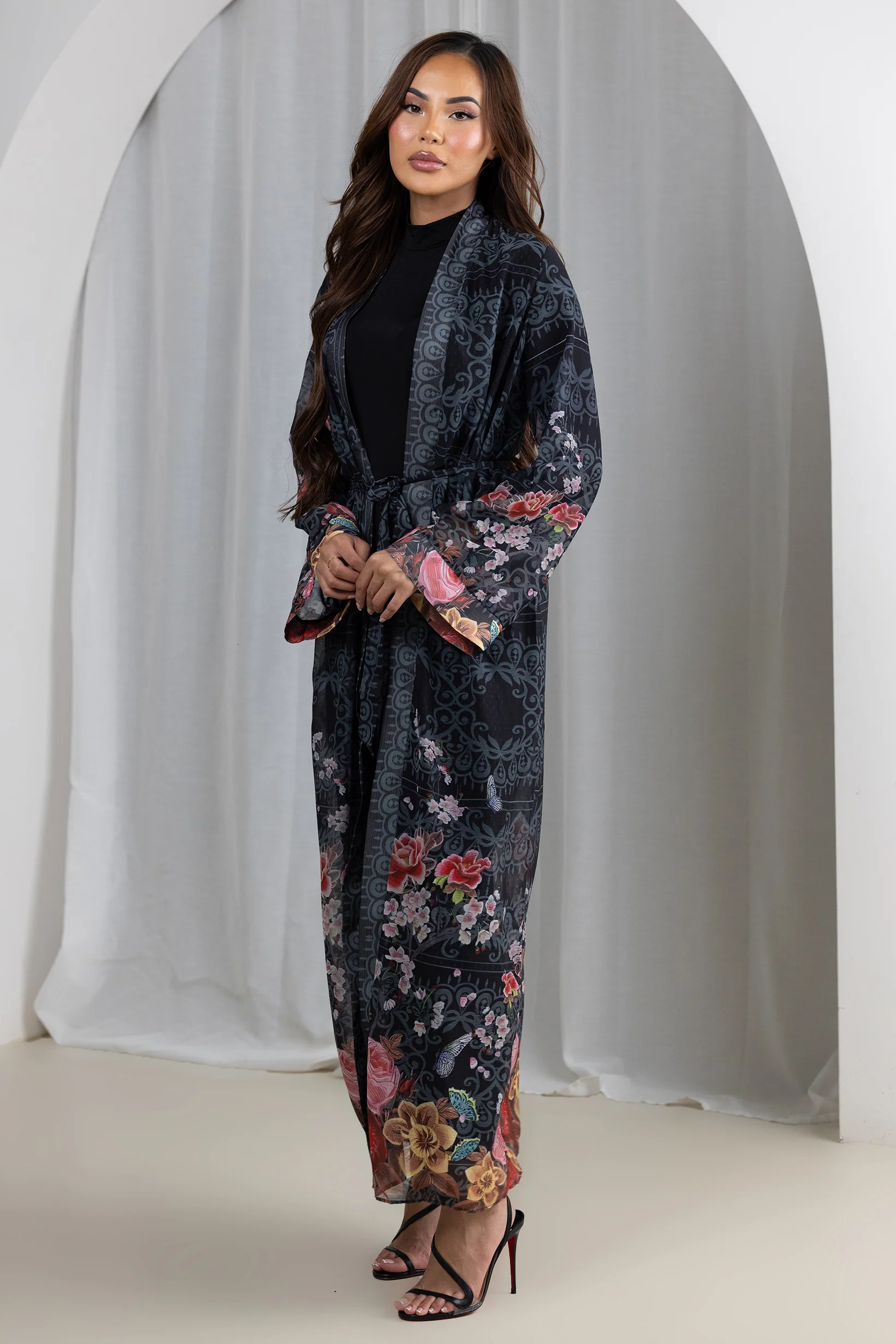 Spanish Rose Cardigan - Image 3